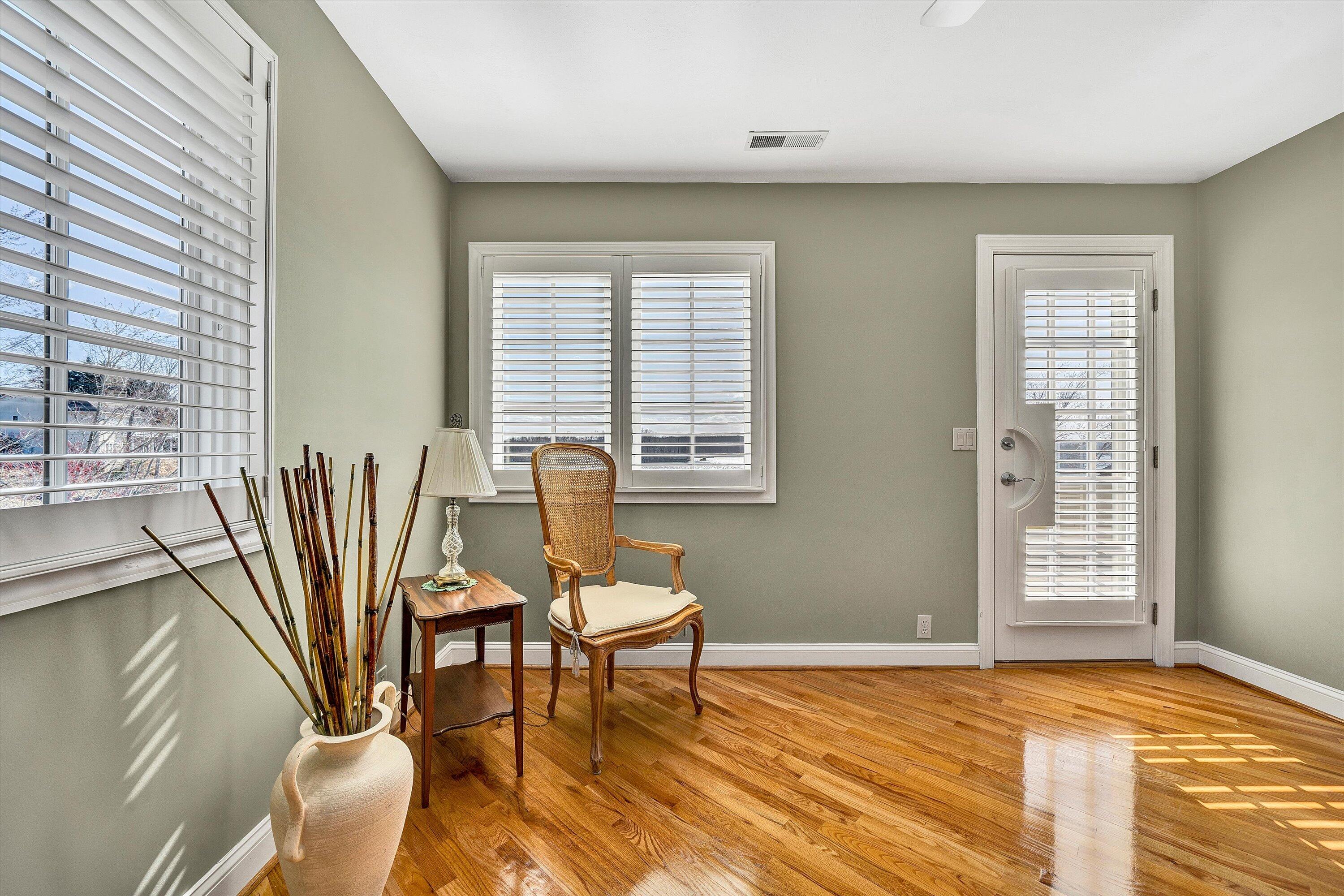 41 Windy Hill CIR