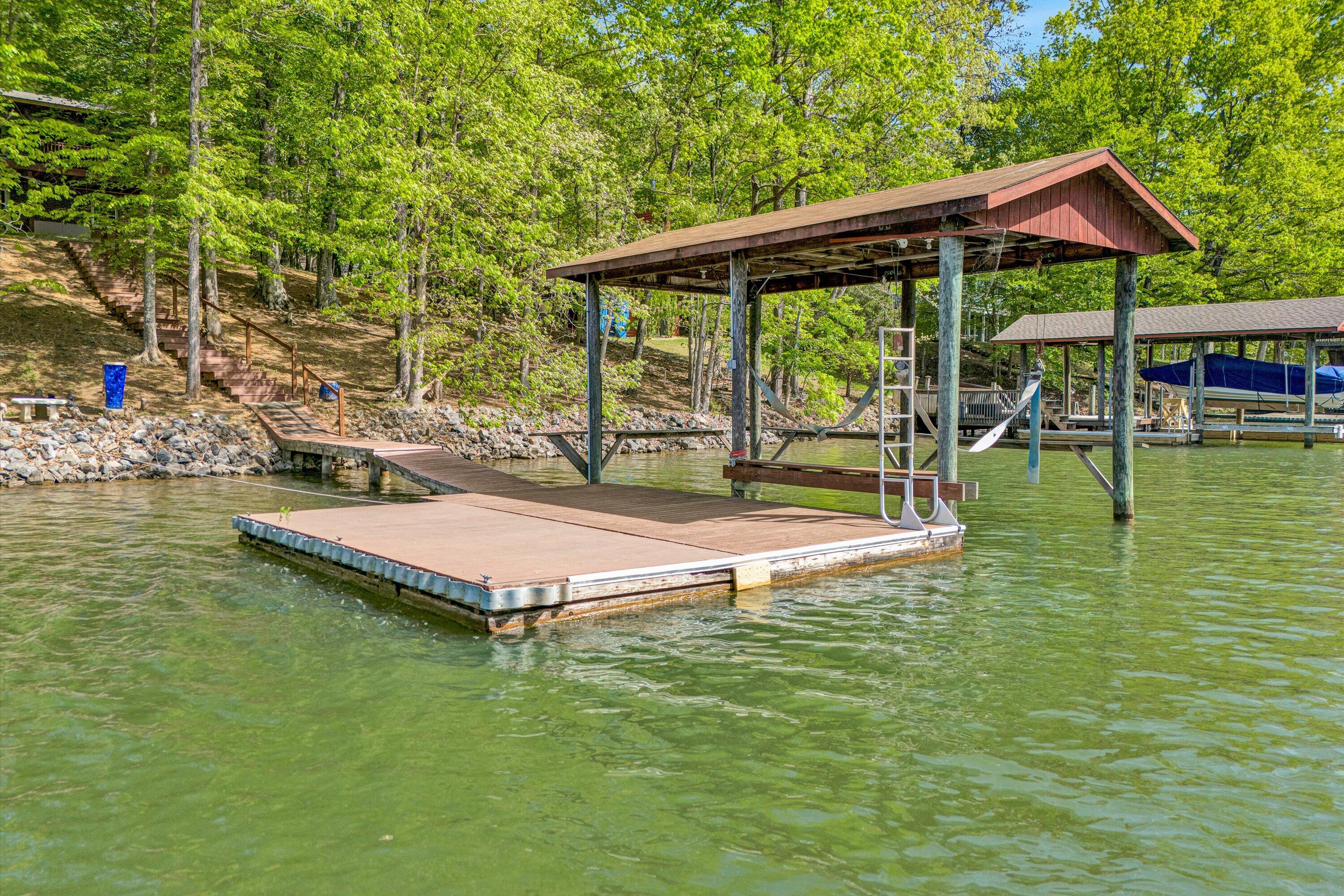 14 Kamp Branch RD