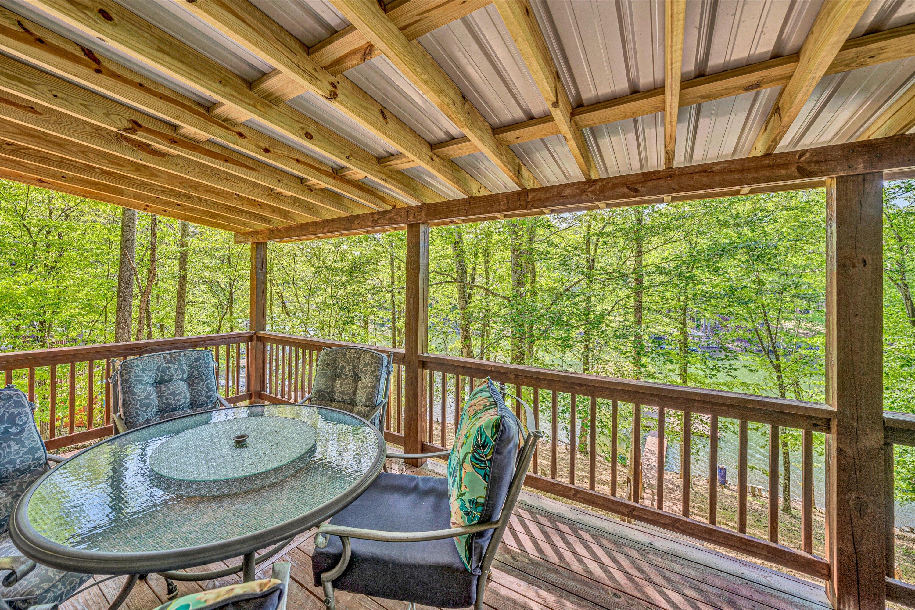 14 Kamp Branch RD