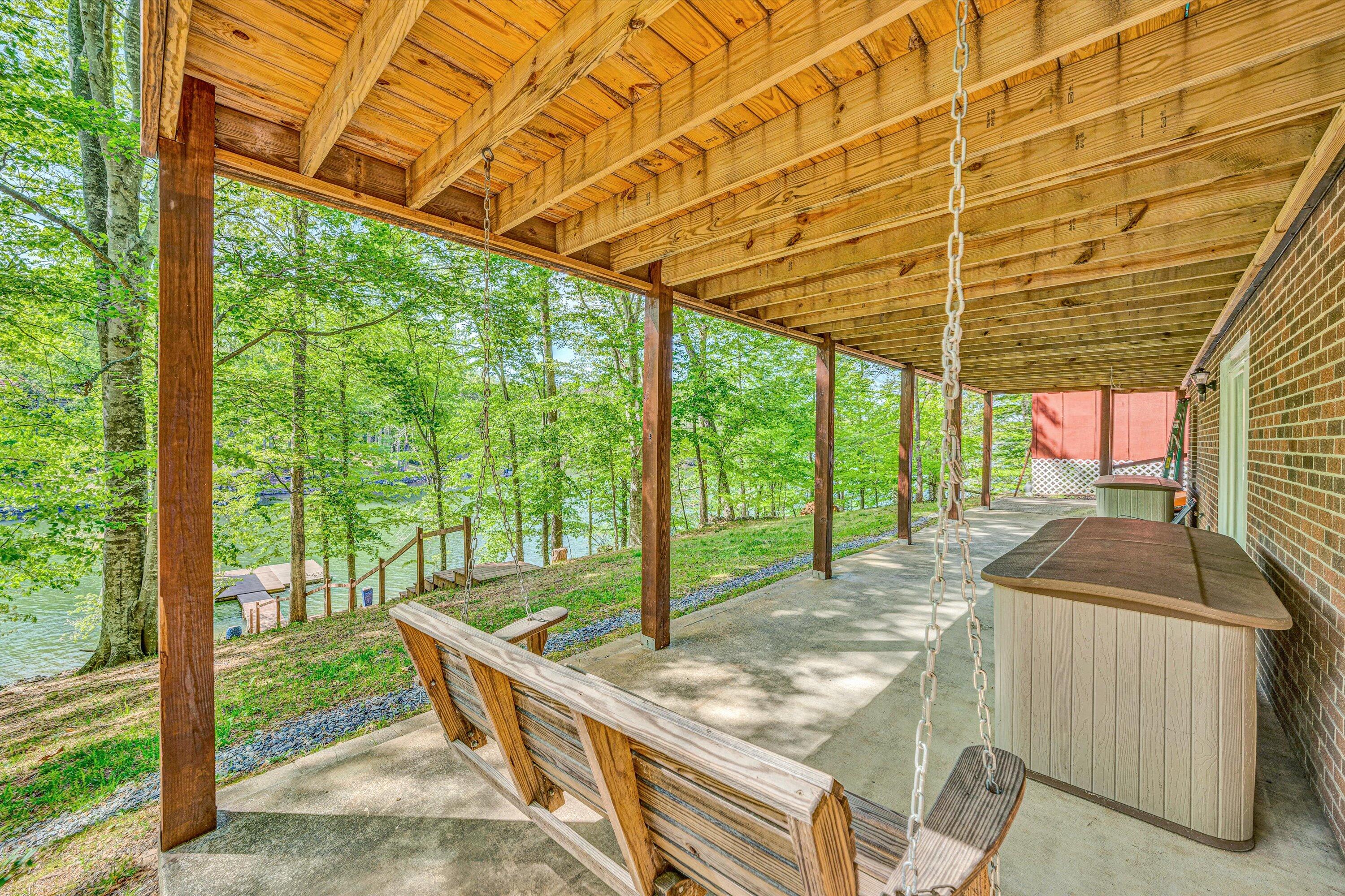 14 Kamp Branch RD