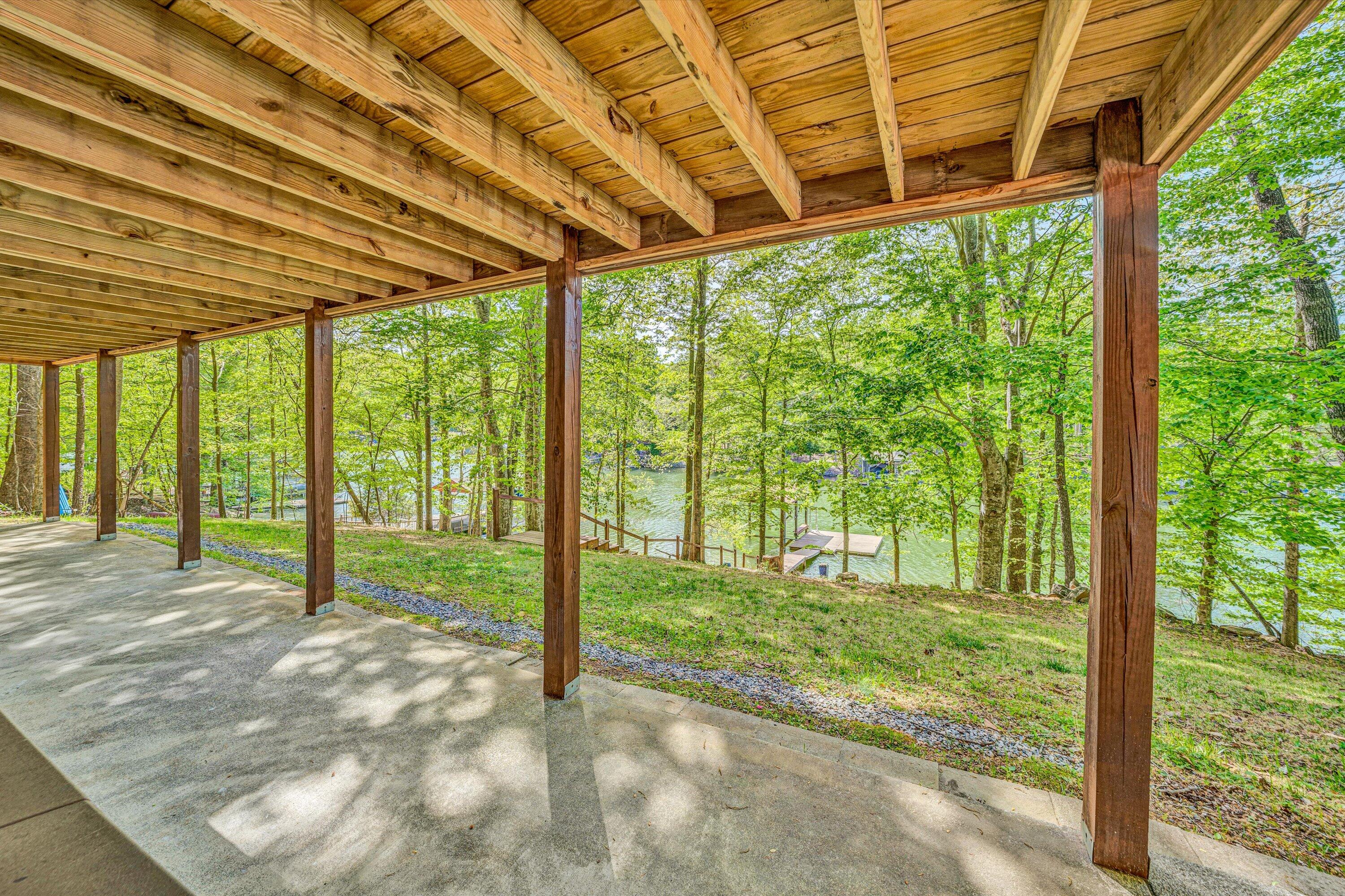14 Kamp Branch RD