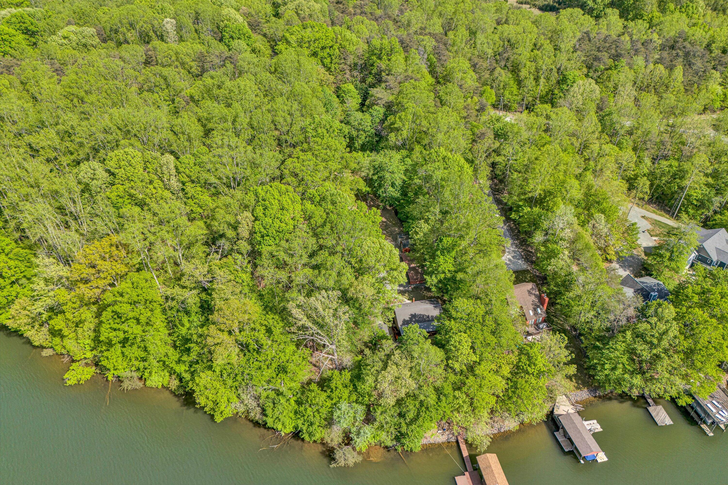 14 Kamp Branch RD