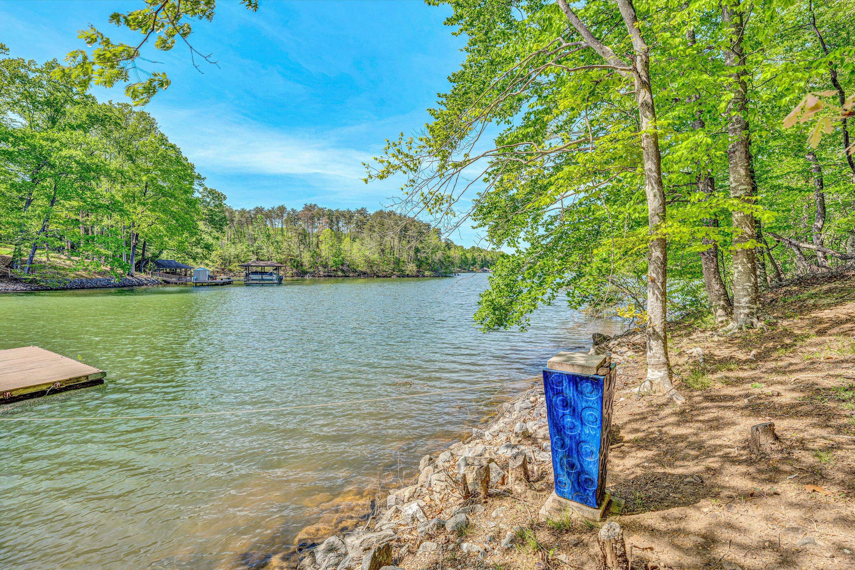 14 Kamp Branch RD