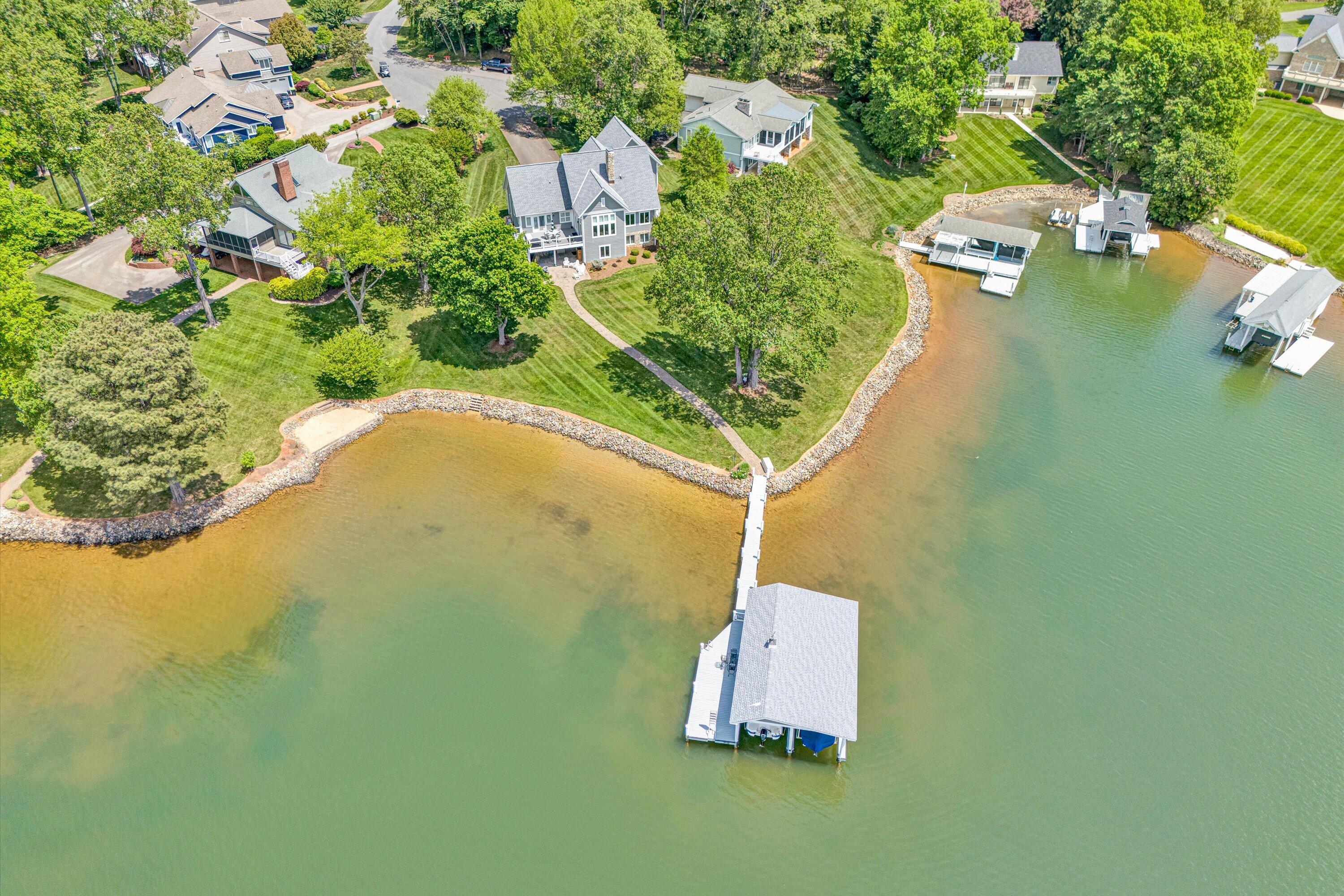 60 Sandpiper CIR
