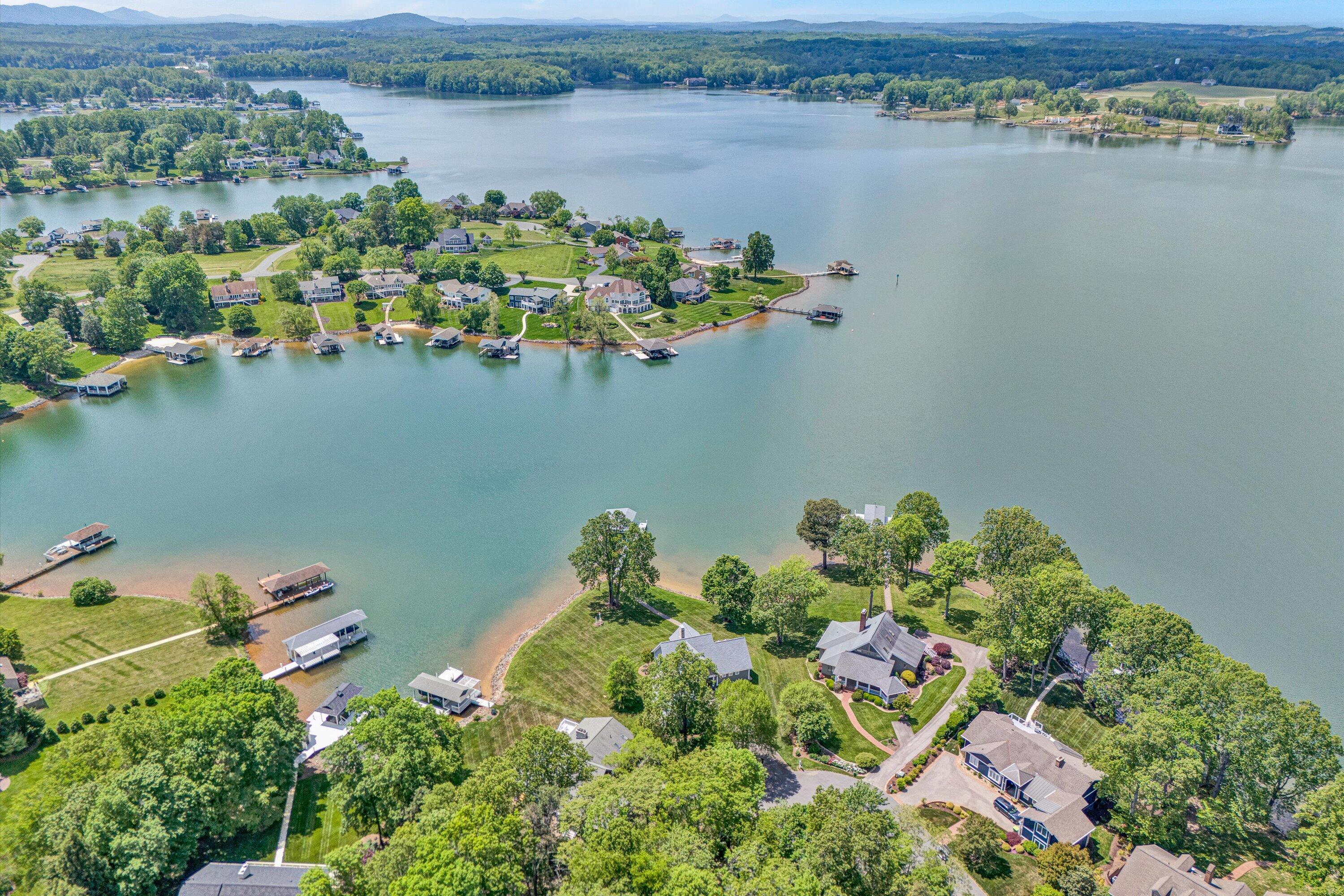 60 Sandpiper CIR