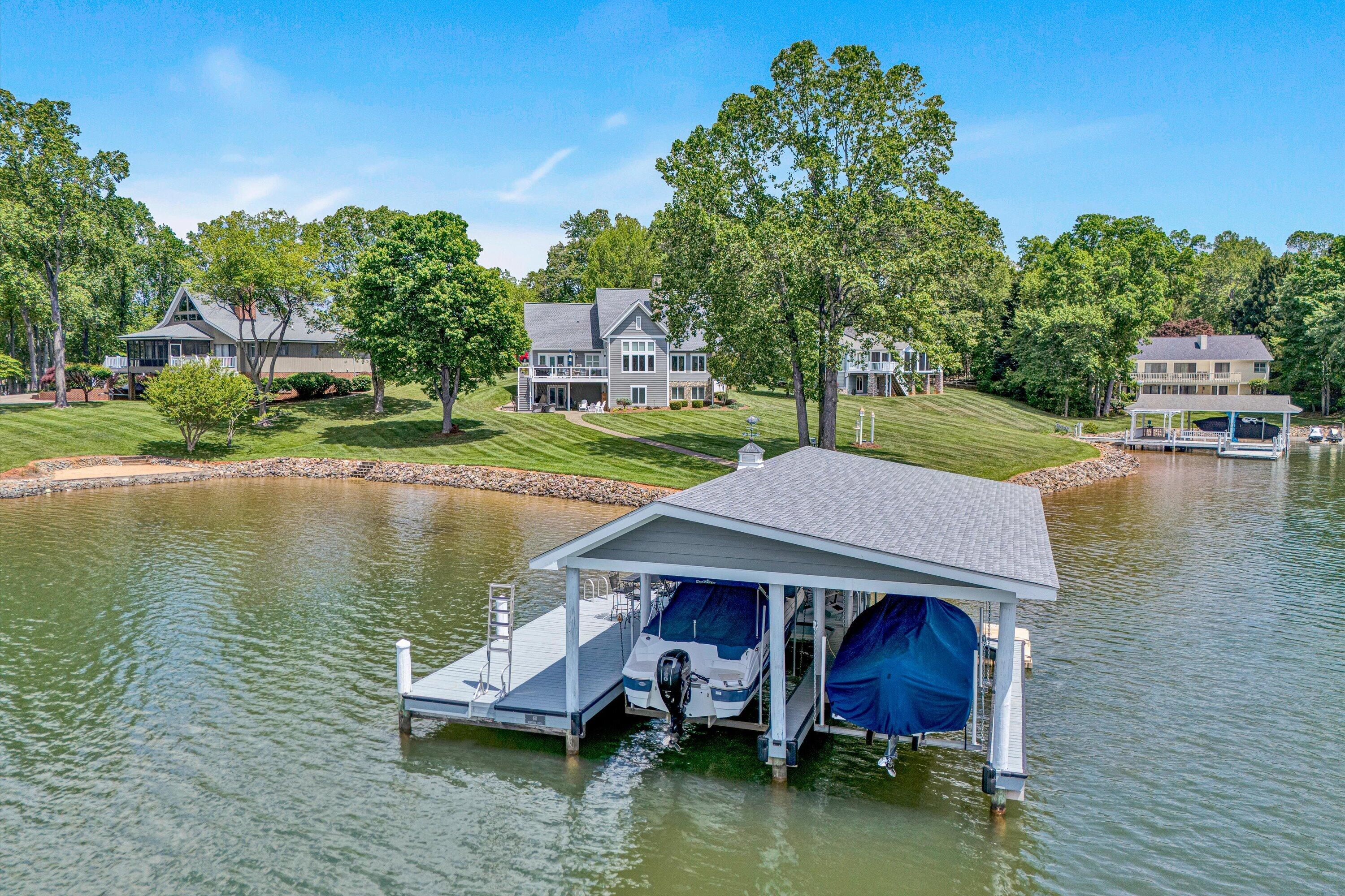 60 Sandpiper CIR