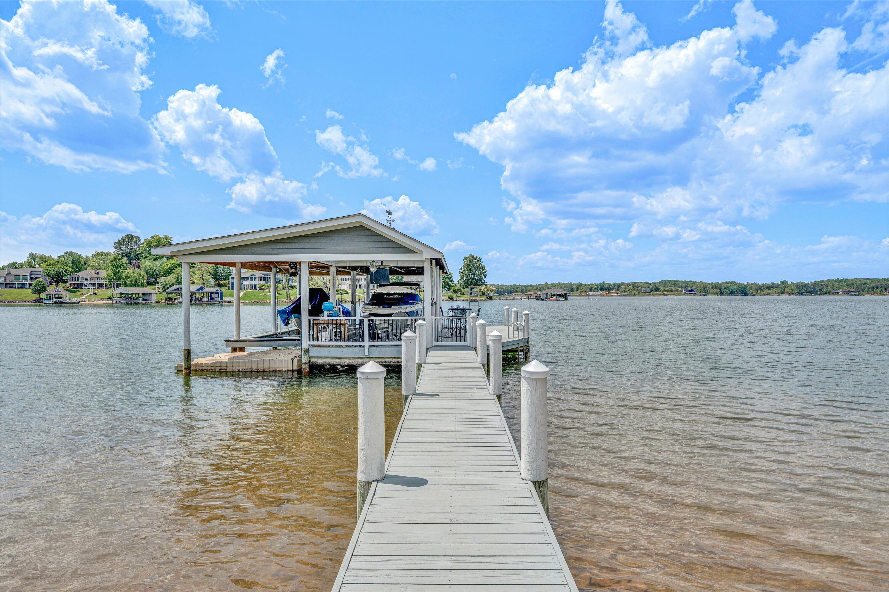 60 Sandpiper CIR