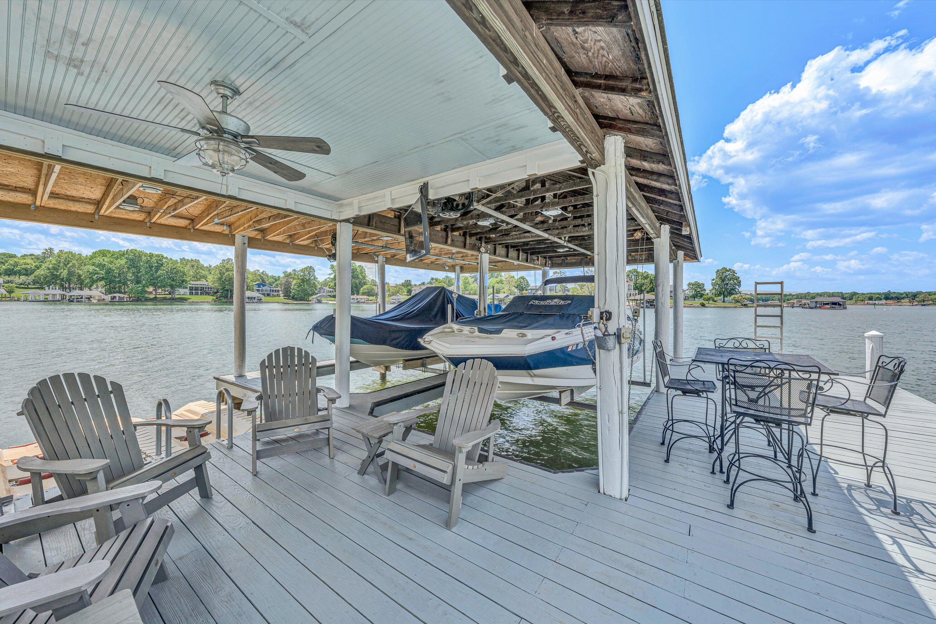 60 Sandpiper CIR