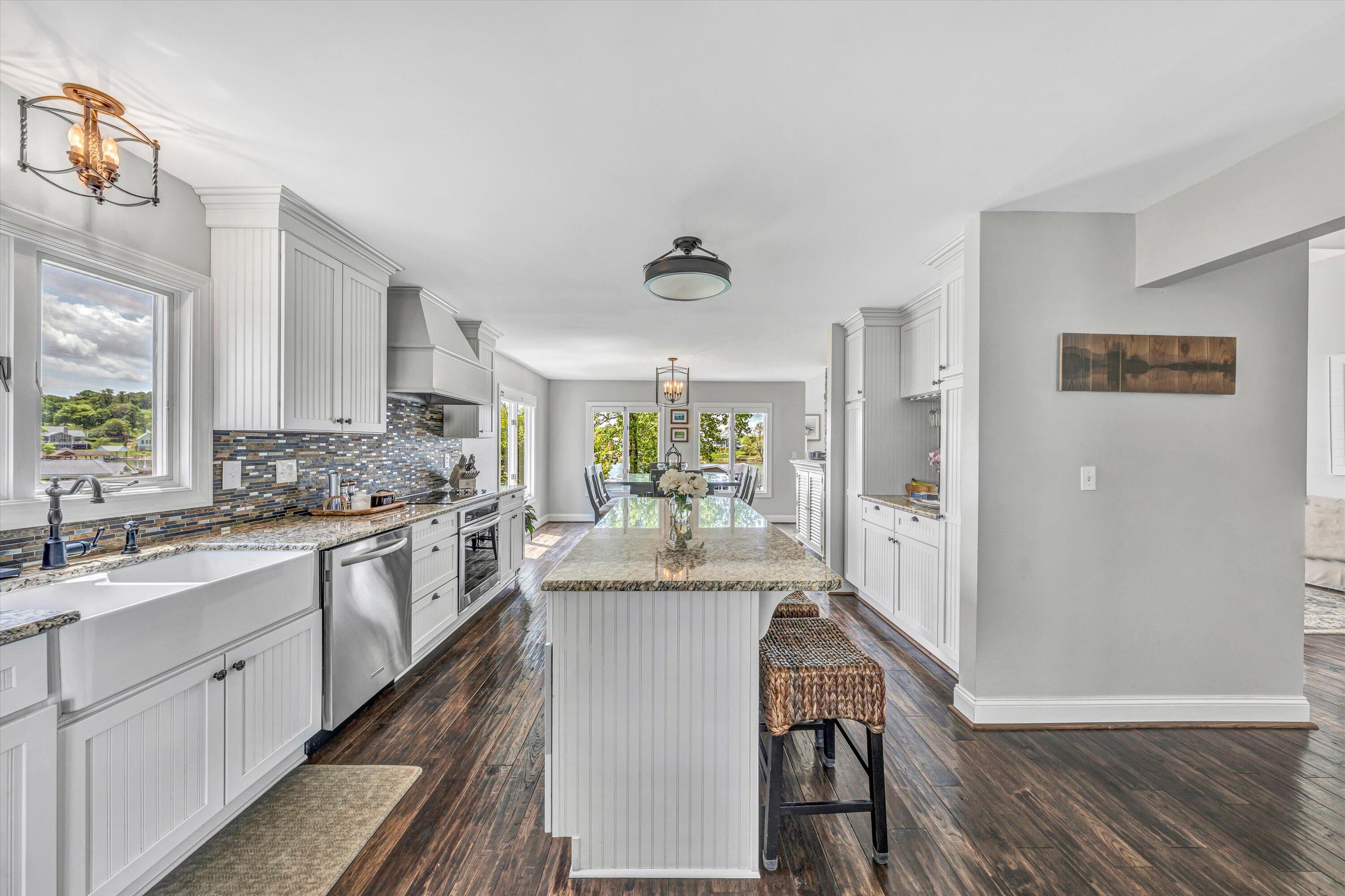 60 Sandpiper CIR