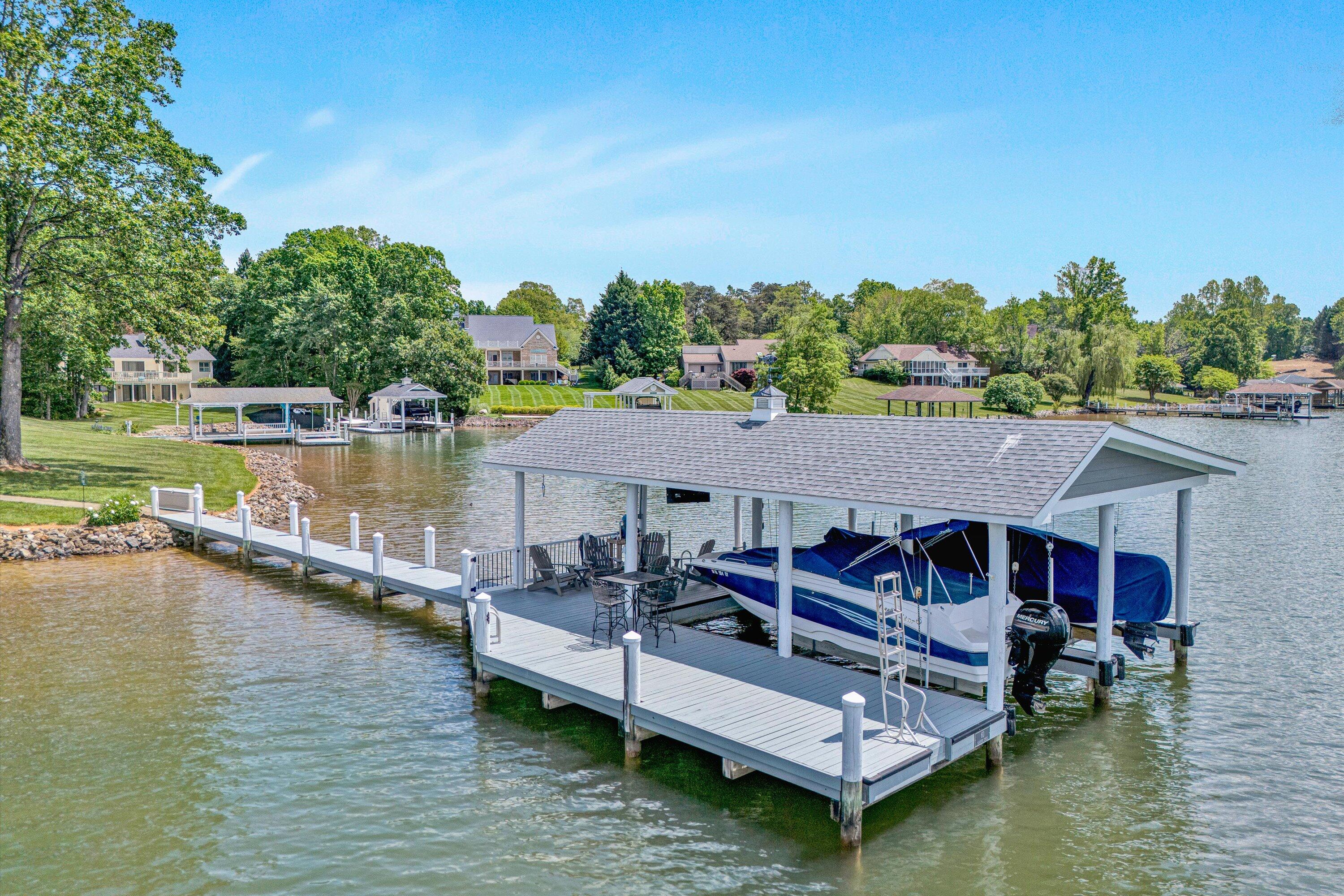 60 Sandpiper CIR