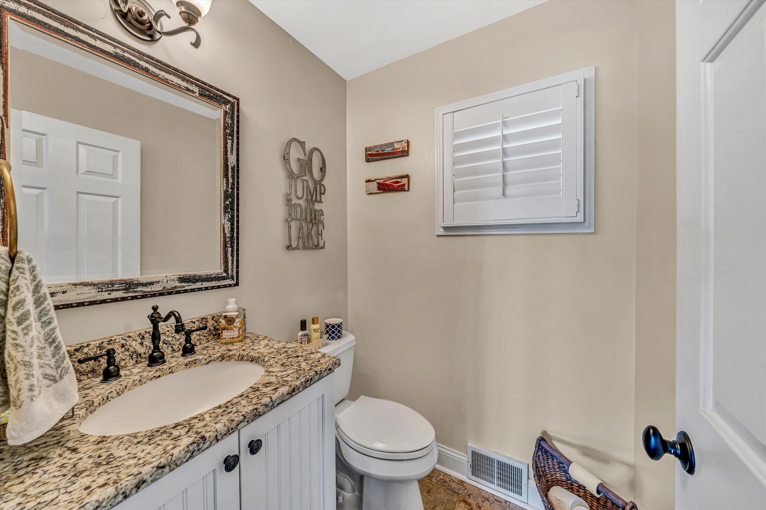 60 Sandpiper CIR