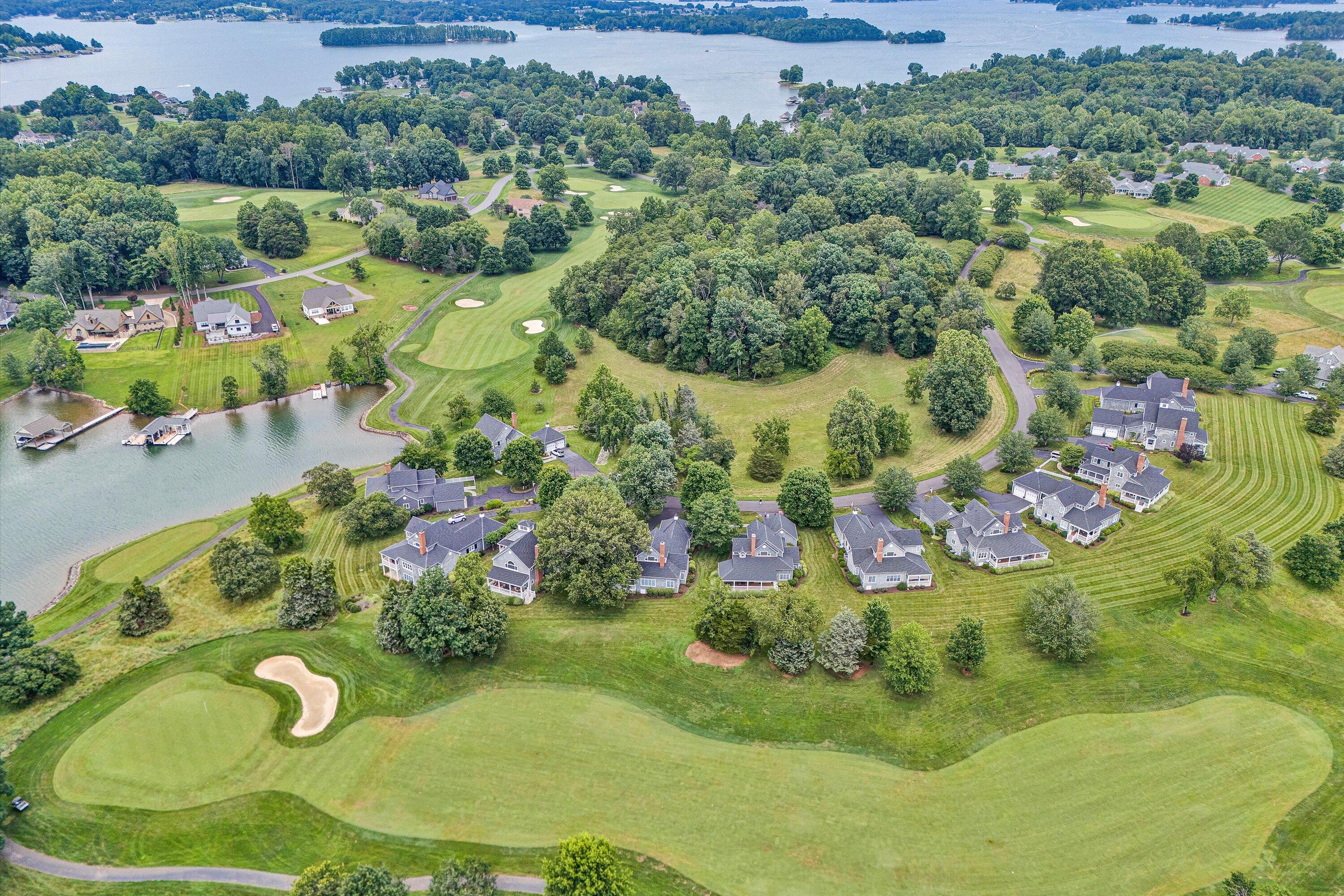 195 Golfers Crossing DR