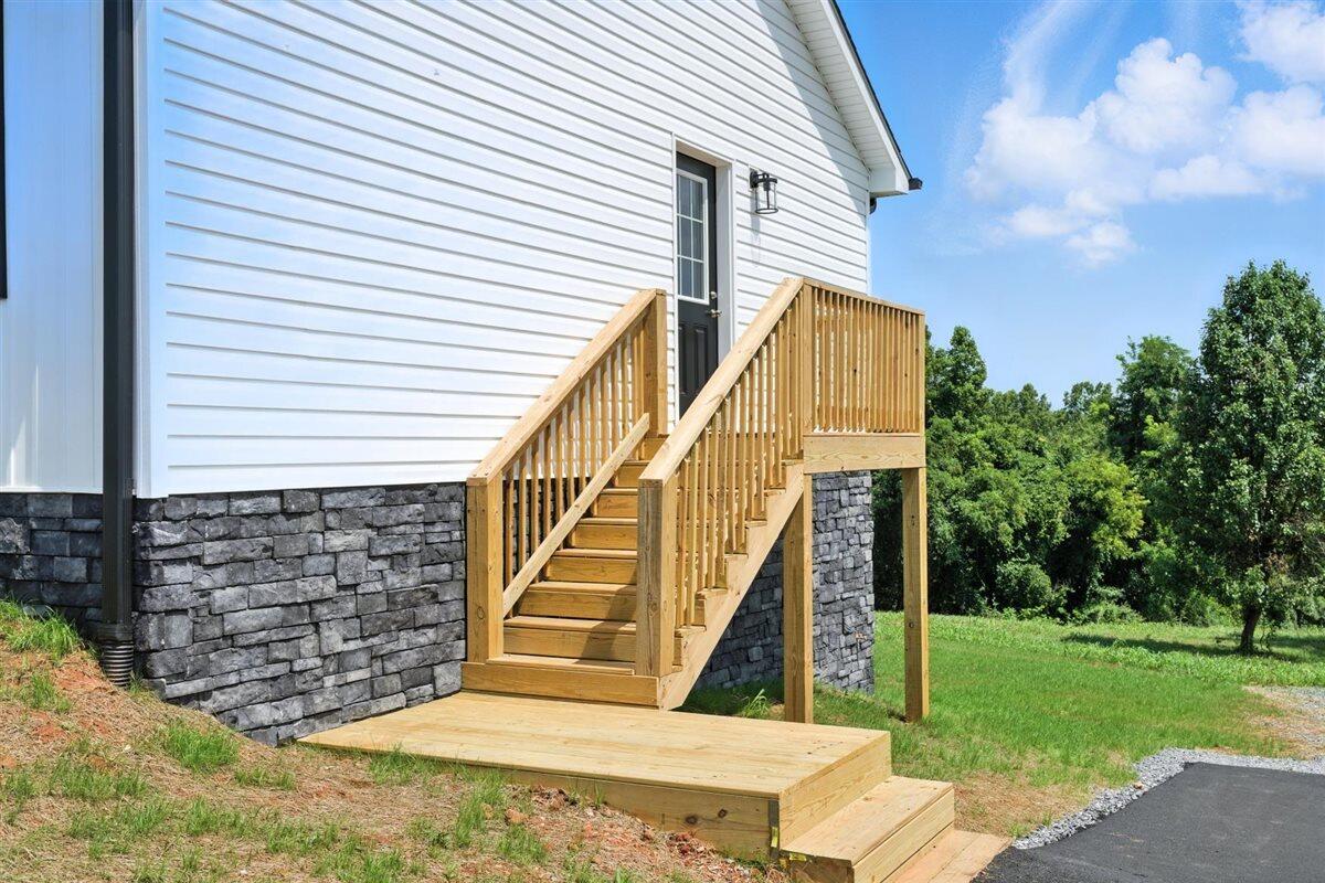 1420 Wells RD