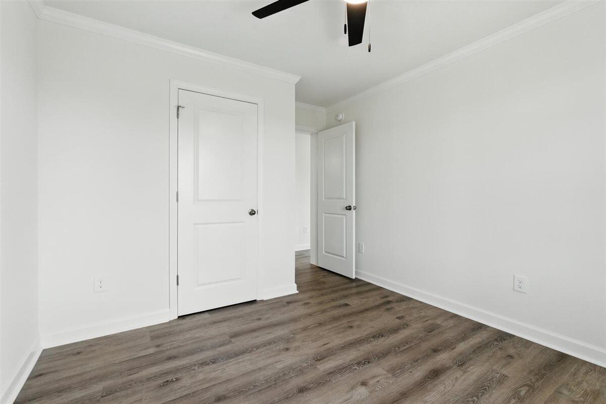 1420 Wells RD
