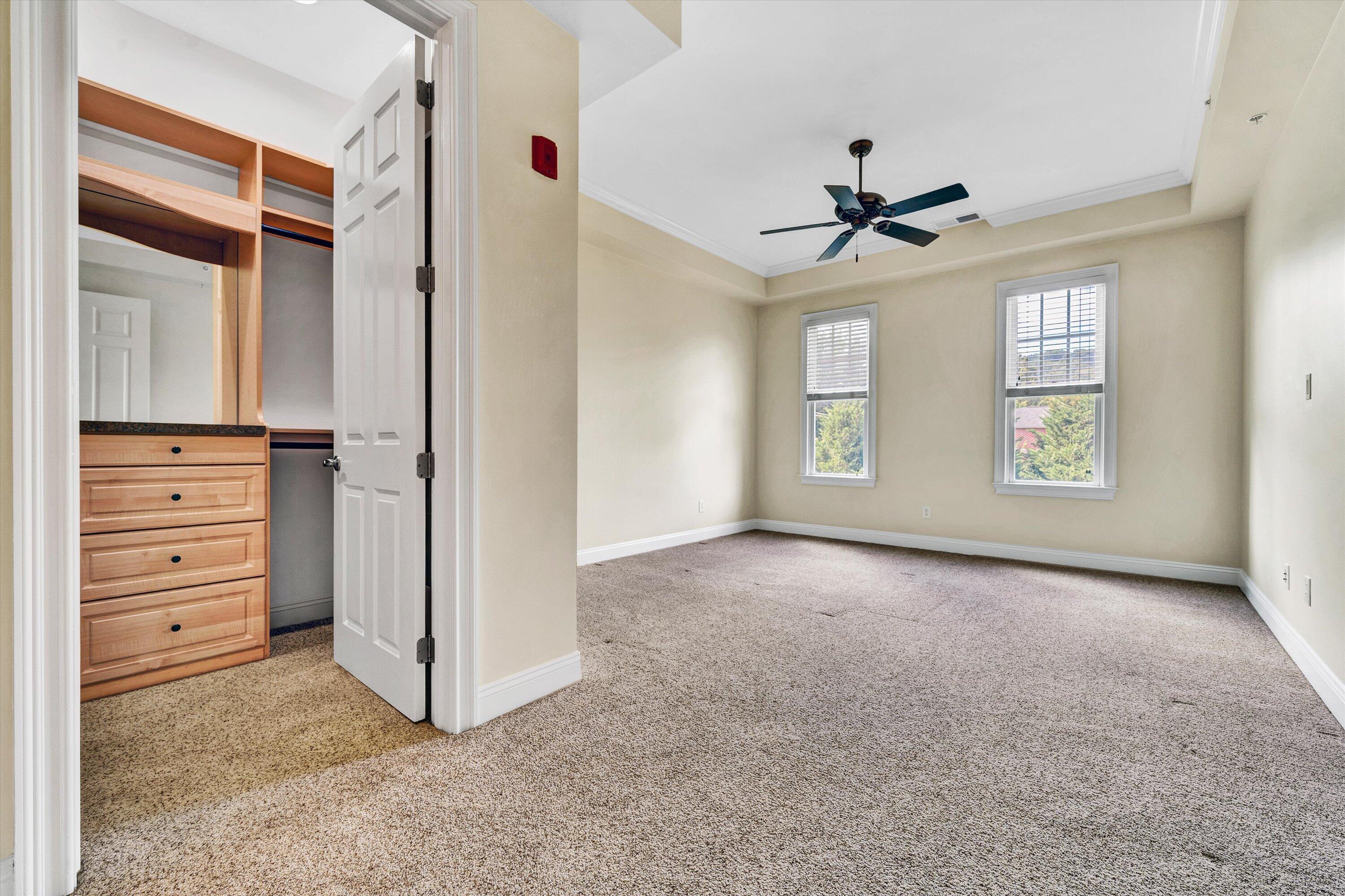 2125 Yellow Mountain RD SE Unit: 307