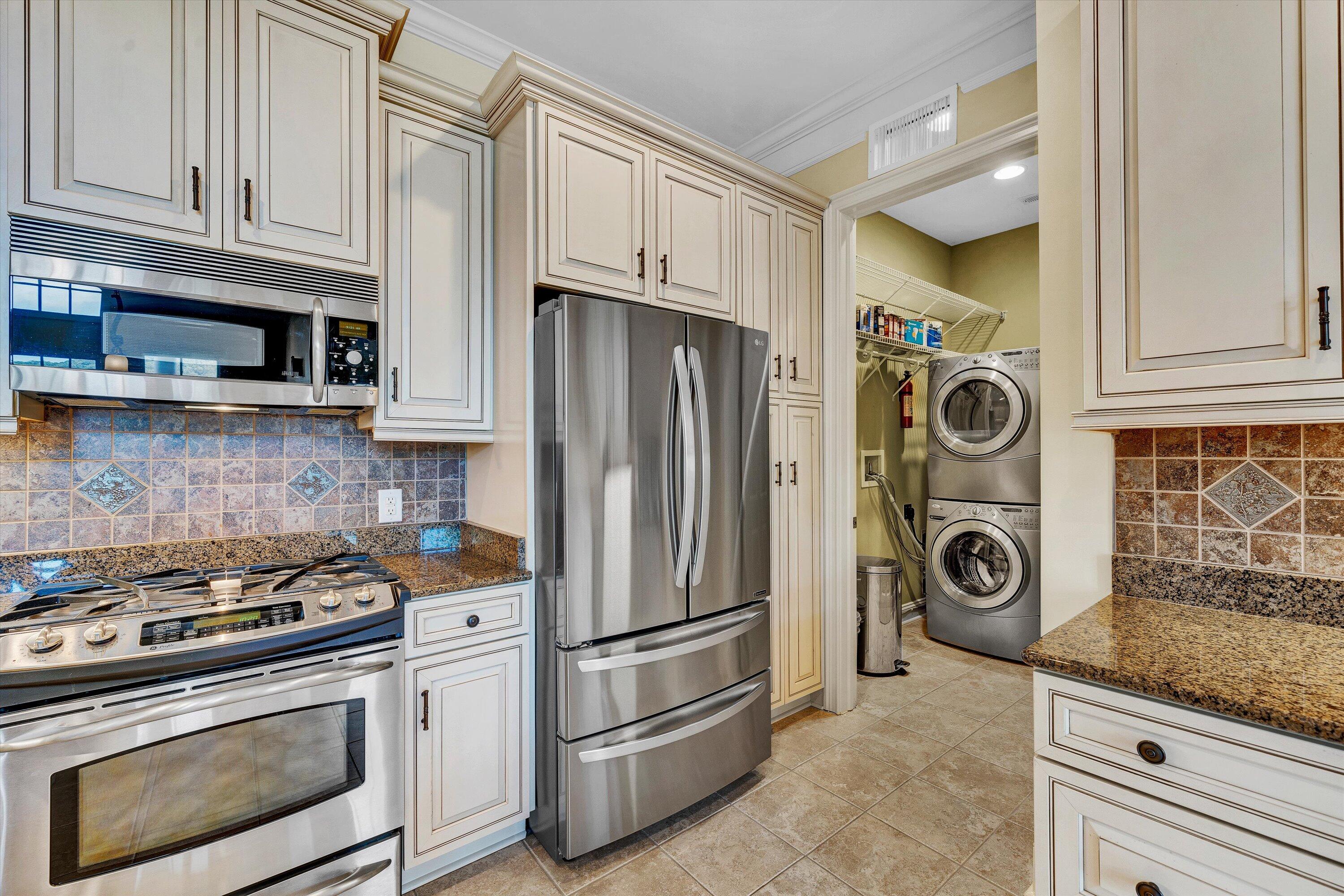 2125 Yellow Mountain RD SE Unit: 307