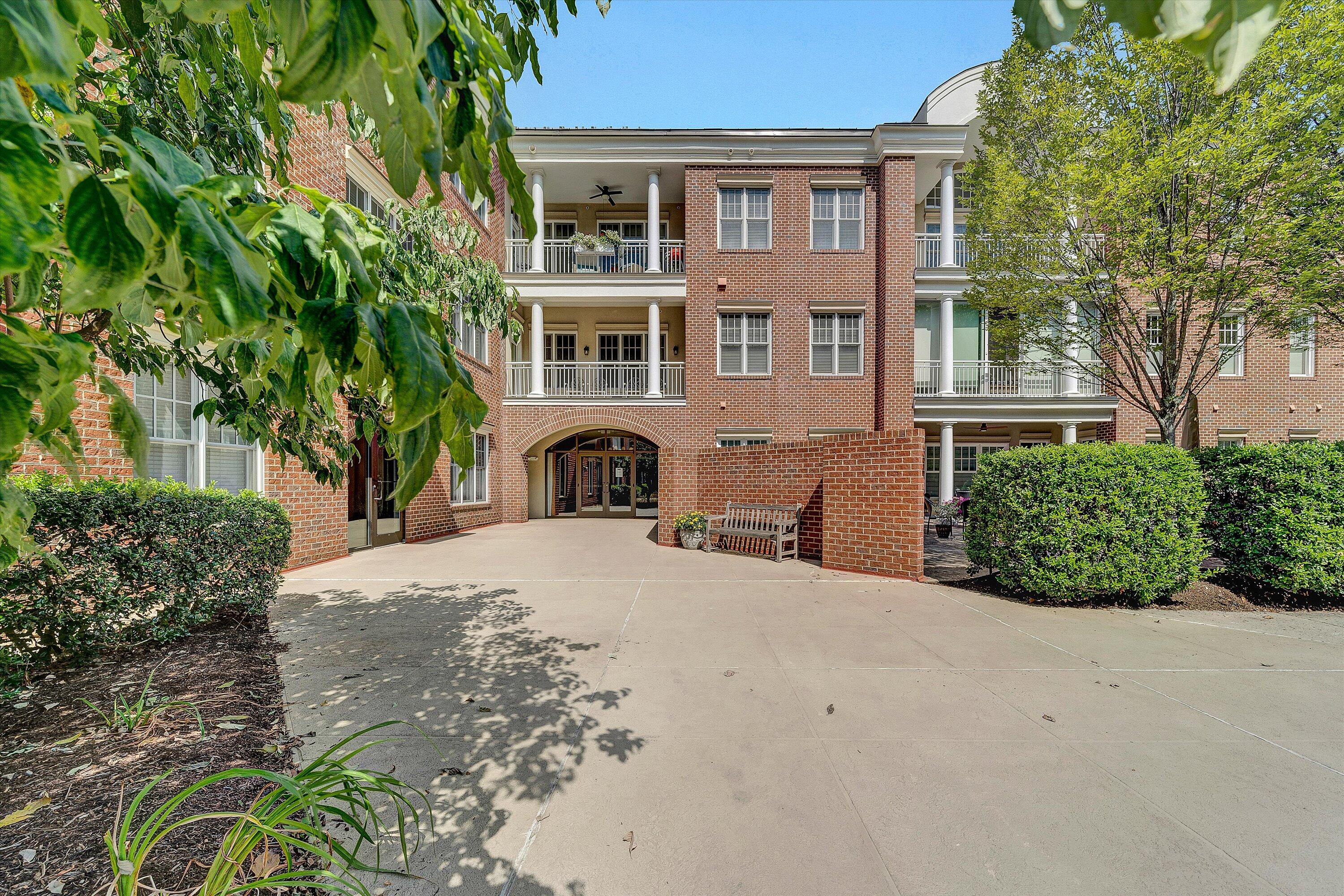 2125 Yellow Mountain RD SE Unit: 307