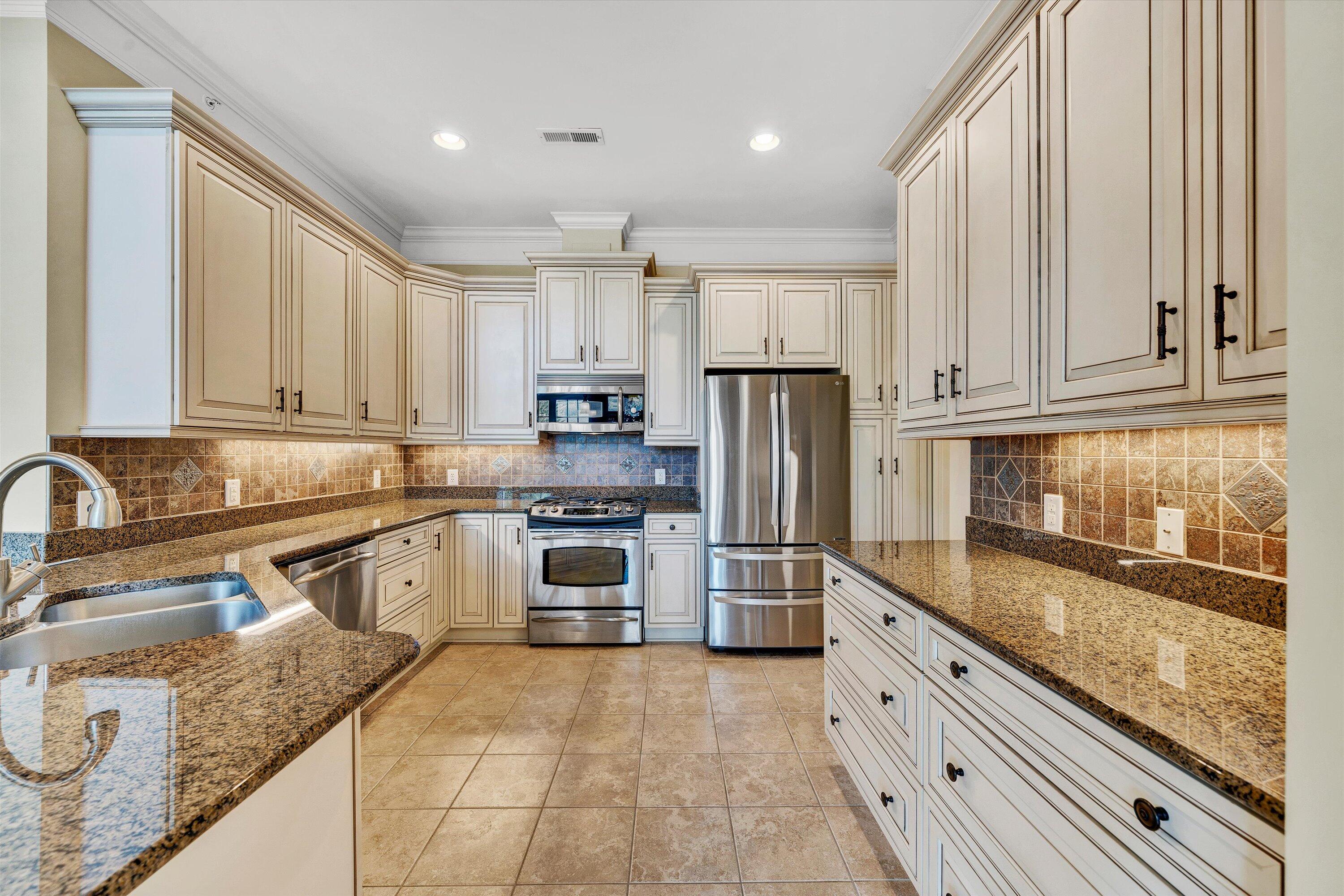 2125 Yellow Mountain RD SE Unit: 307