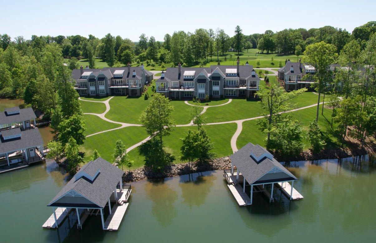 115 Grande Villa DR