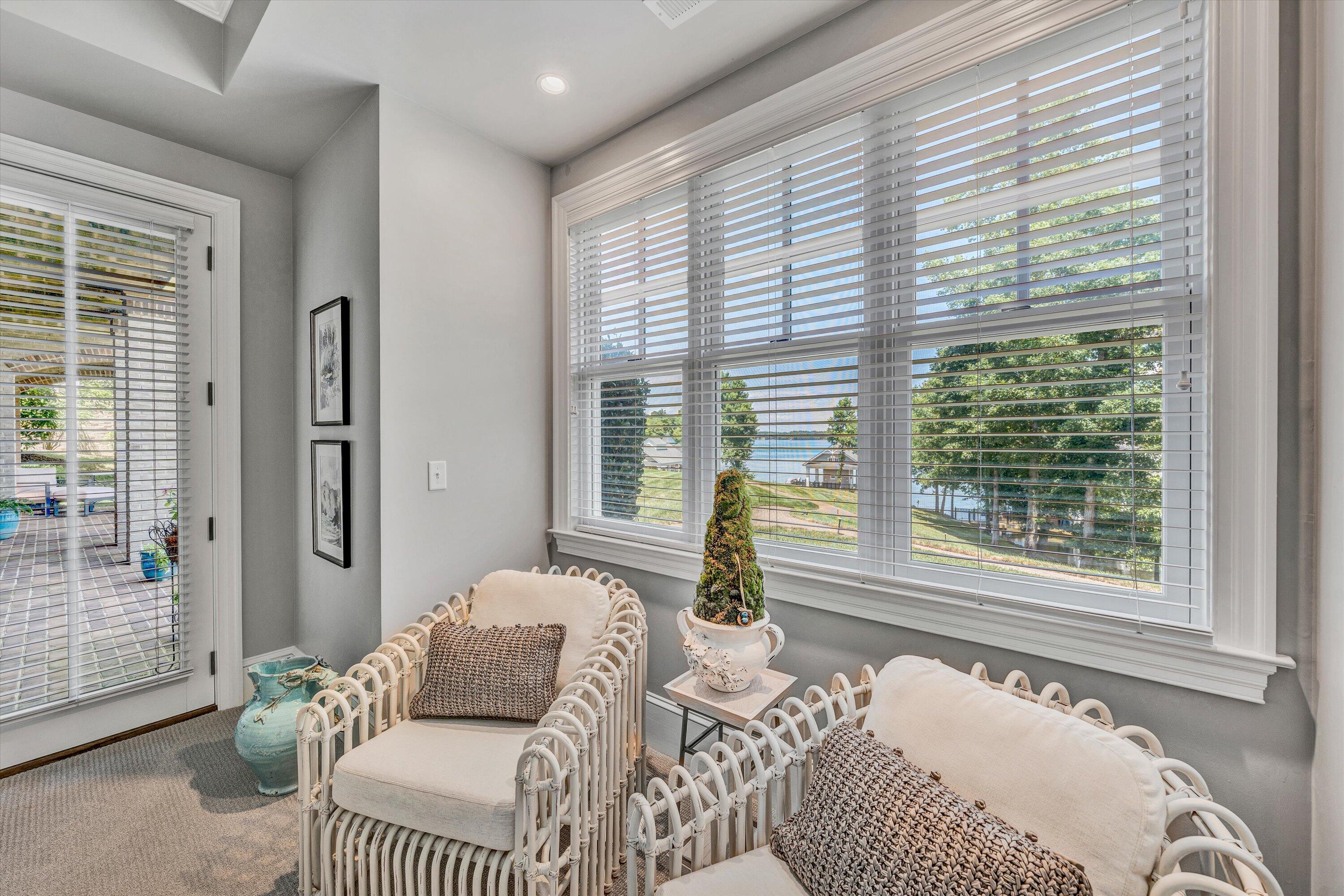 115 Grande Villa DR