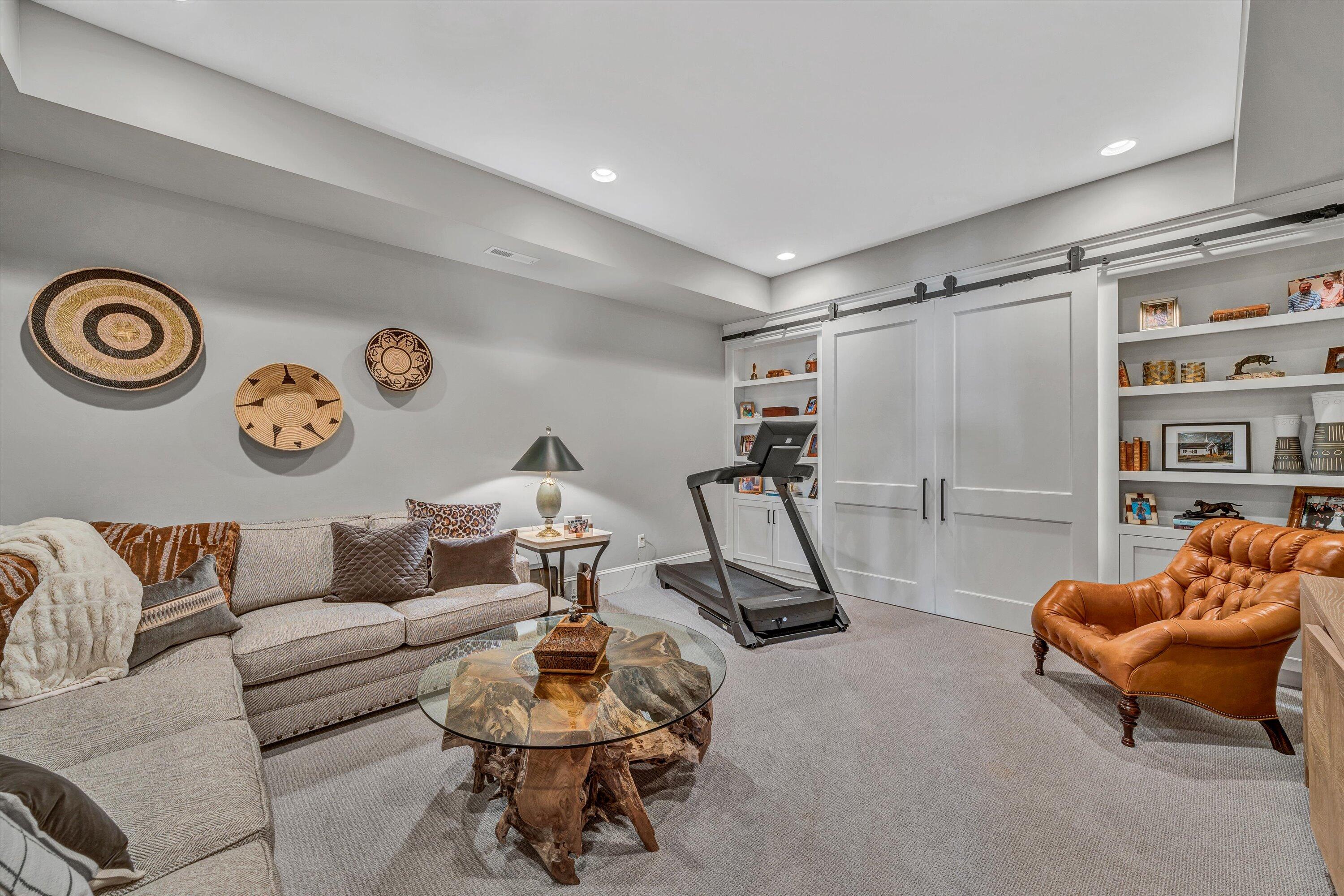 115 Grande Villa DR