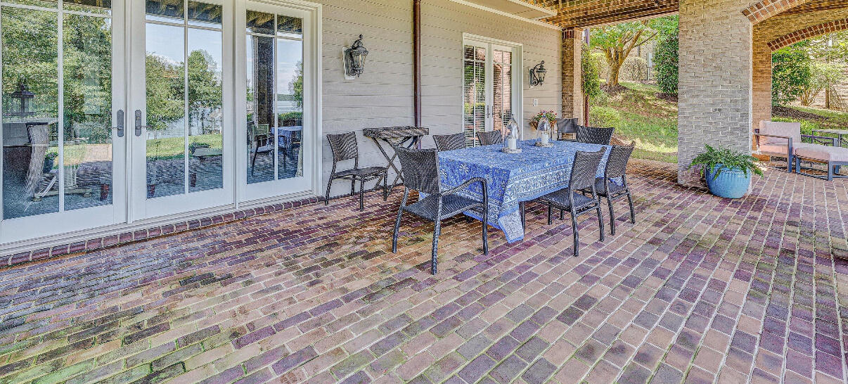 115 Grande Villa DR