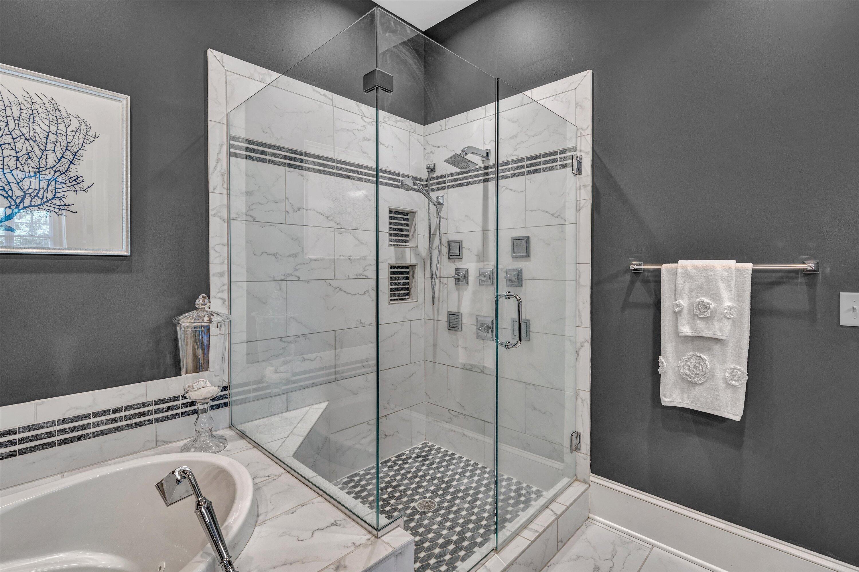 115 Grande Villa DR
