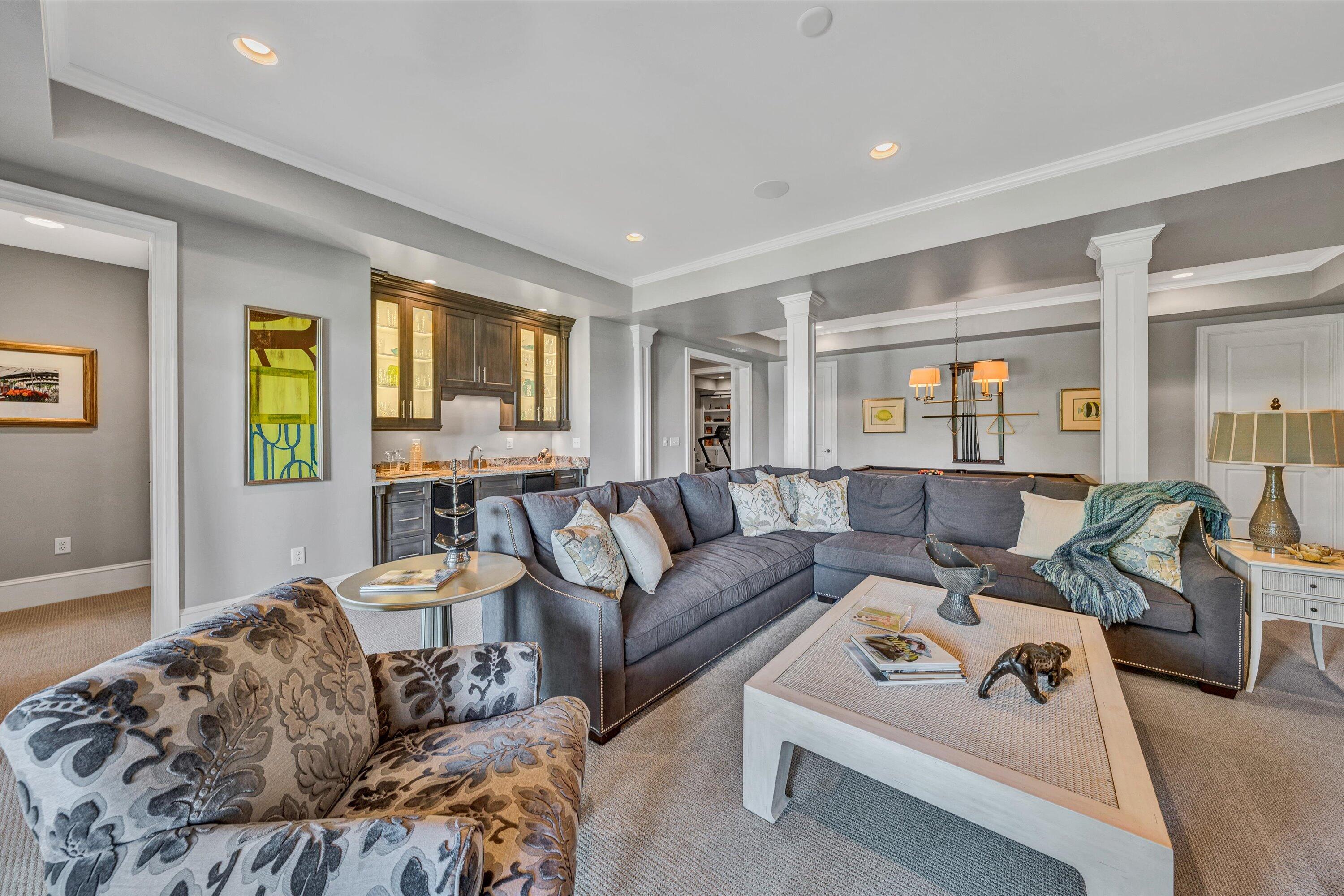 115 Grande Villa DR