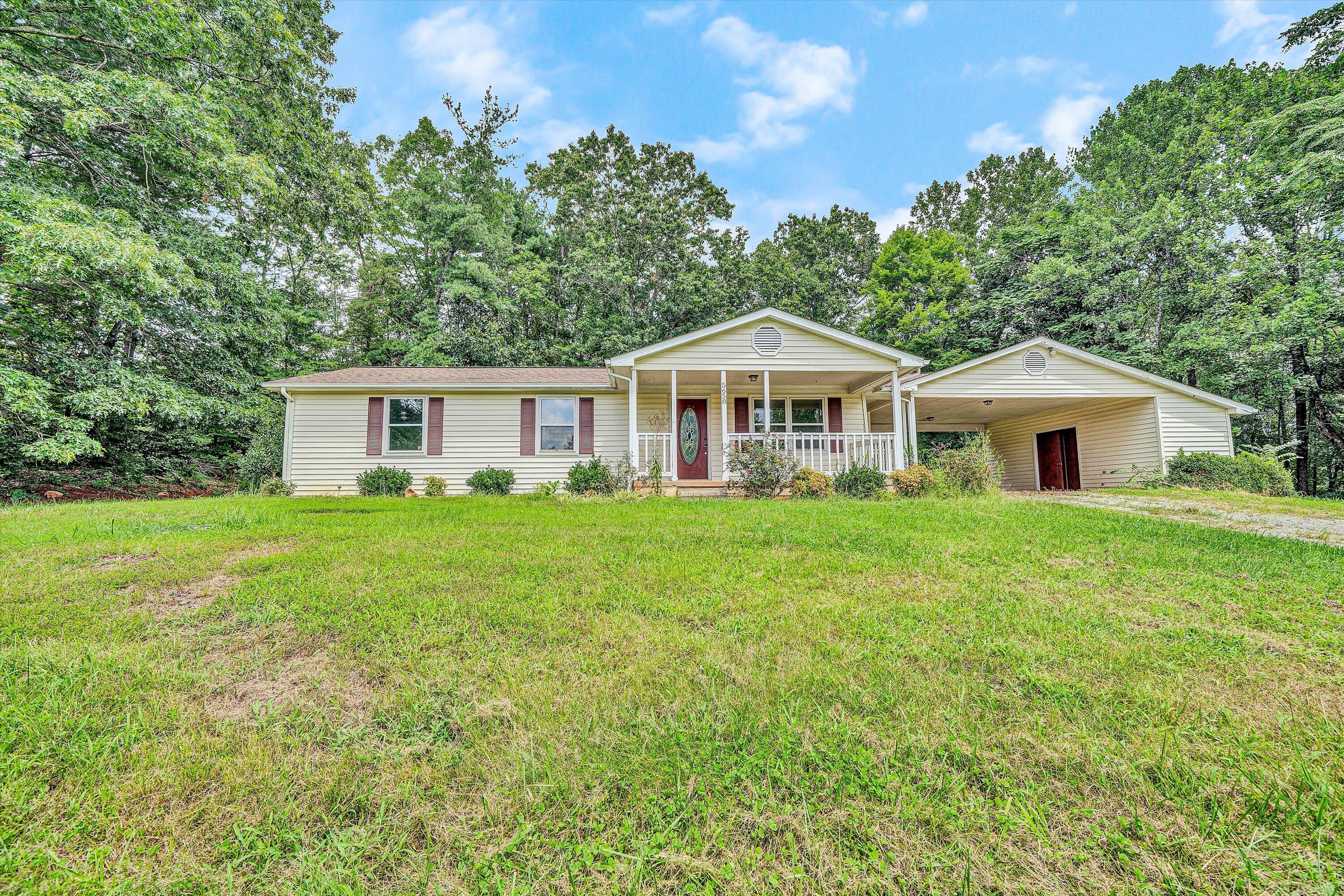 5658 Callaway RD