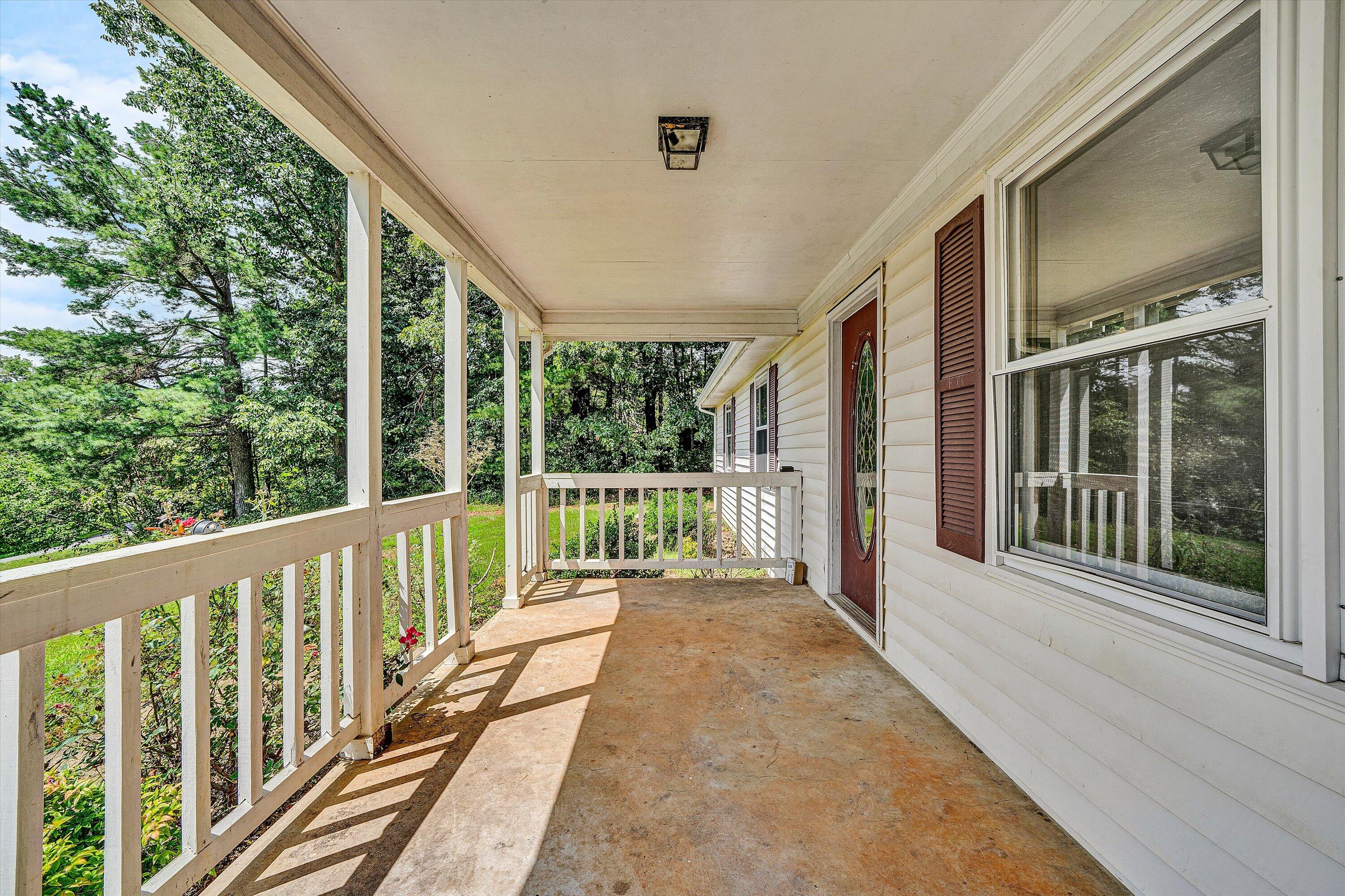5658 Callaway RD