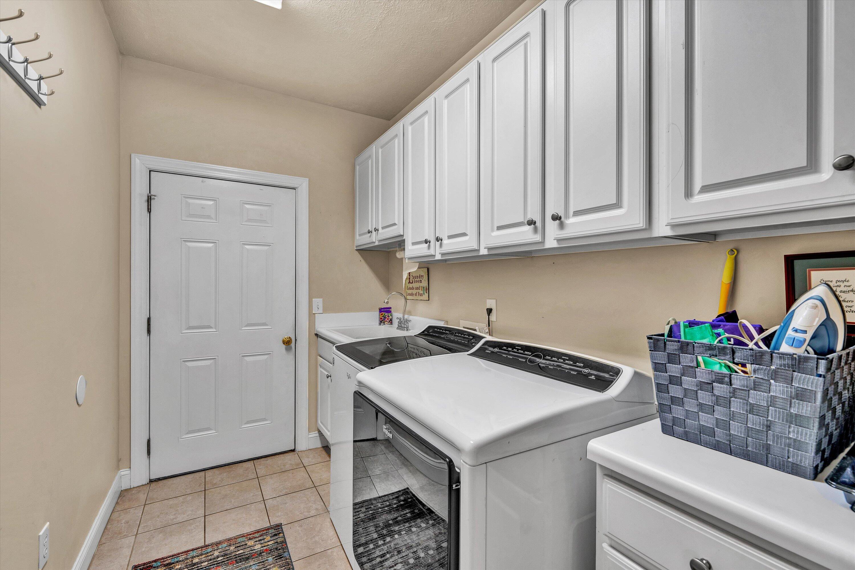 54 Sunview CIR