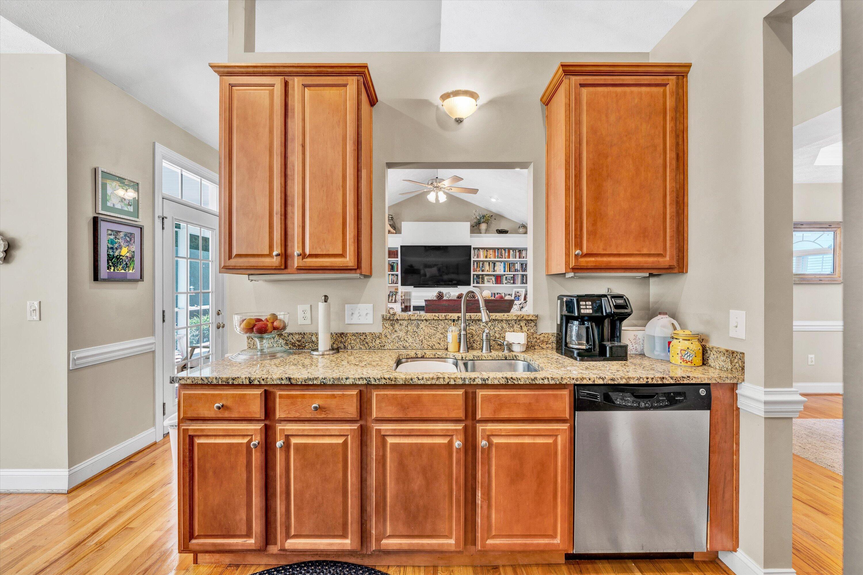 54 Sunview CIR