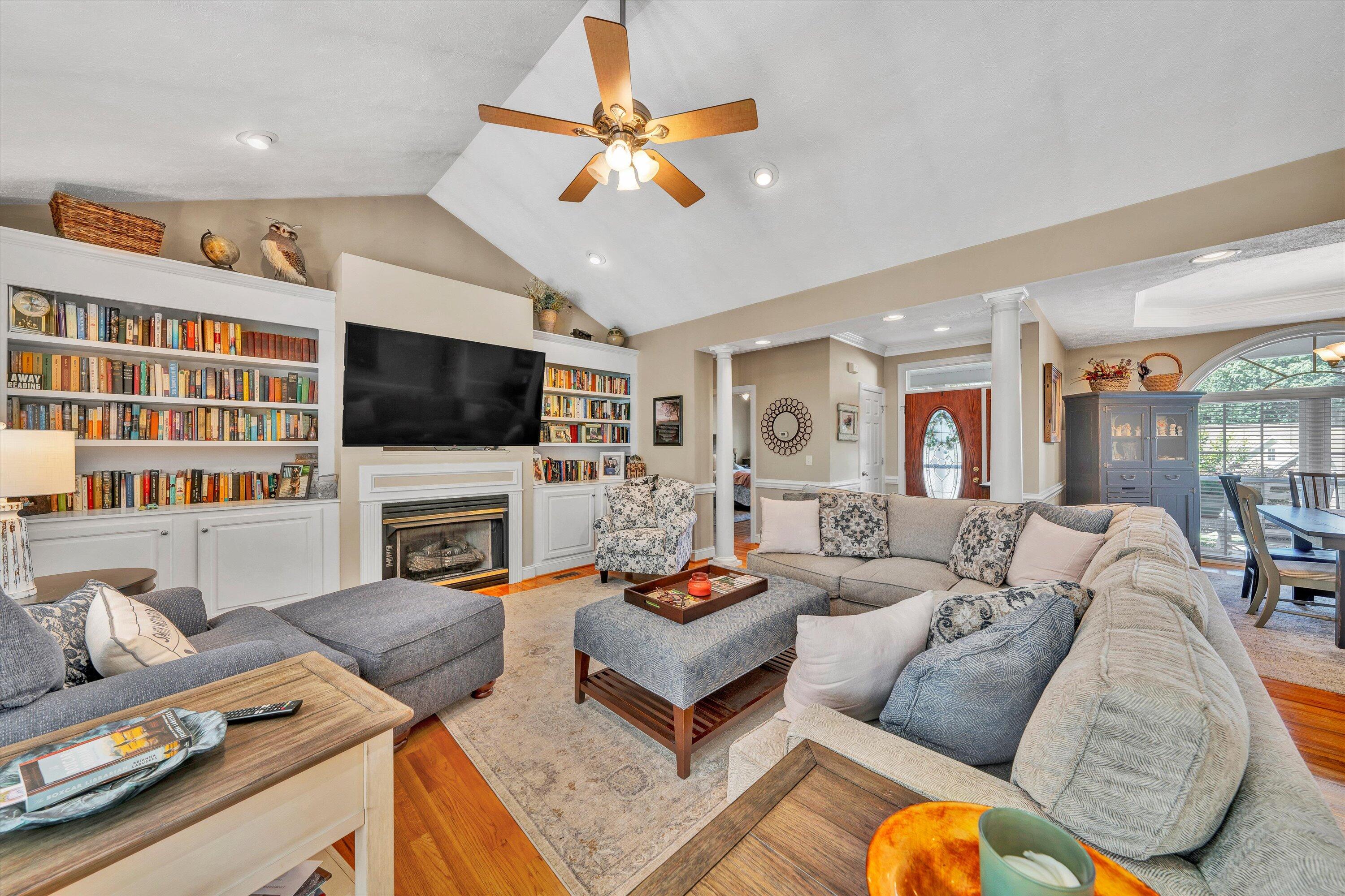 54 Sunview CIR
