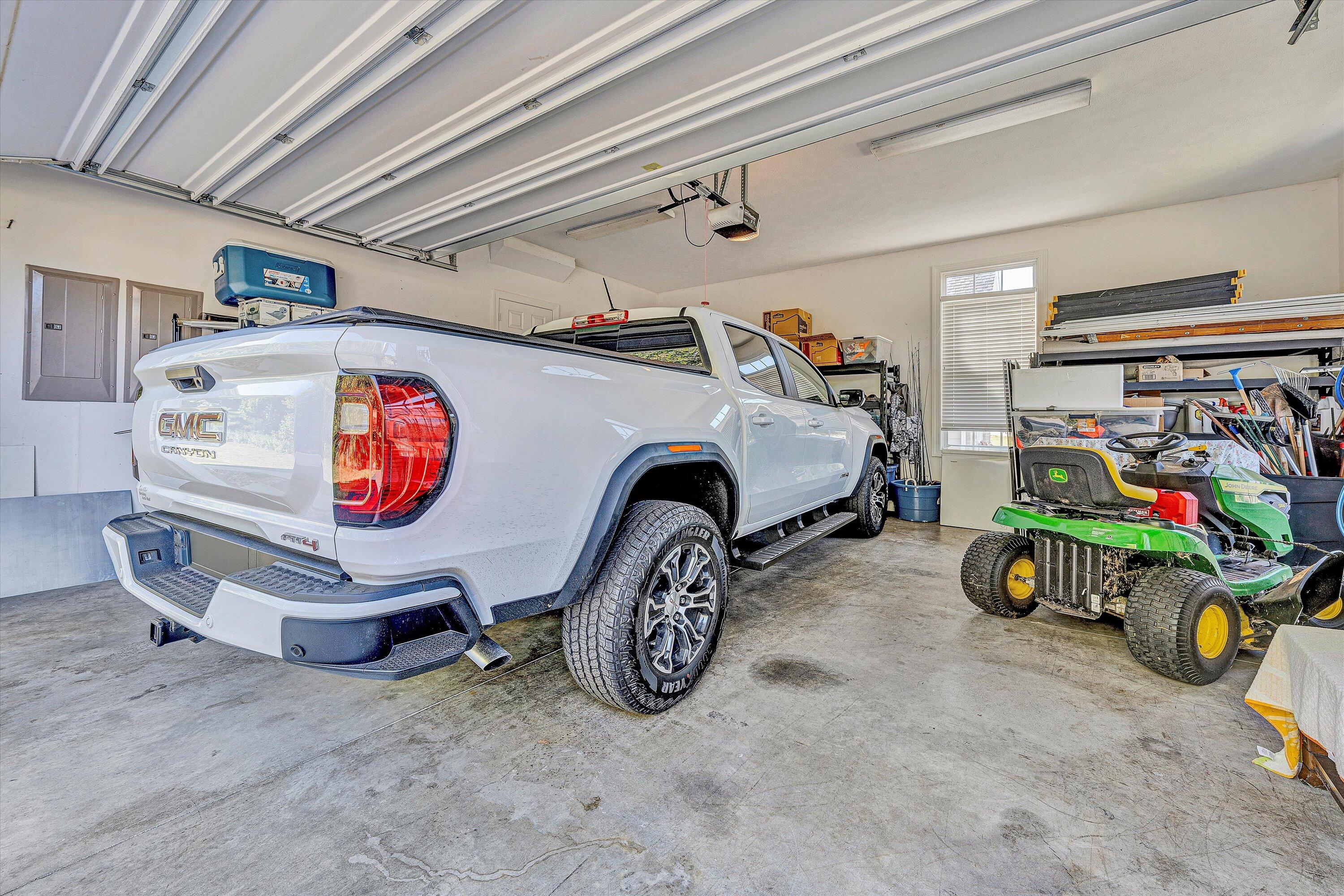 54 Sunview CIR
