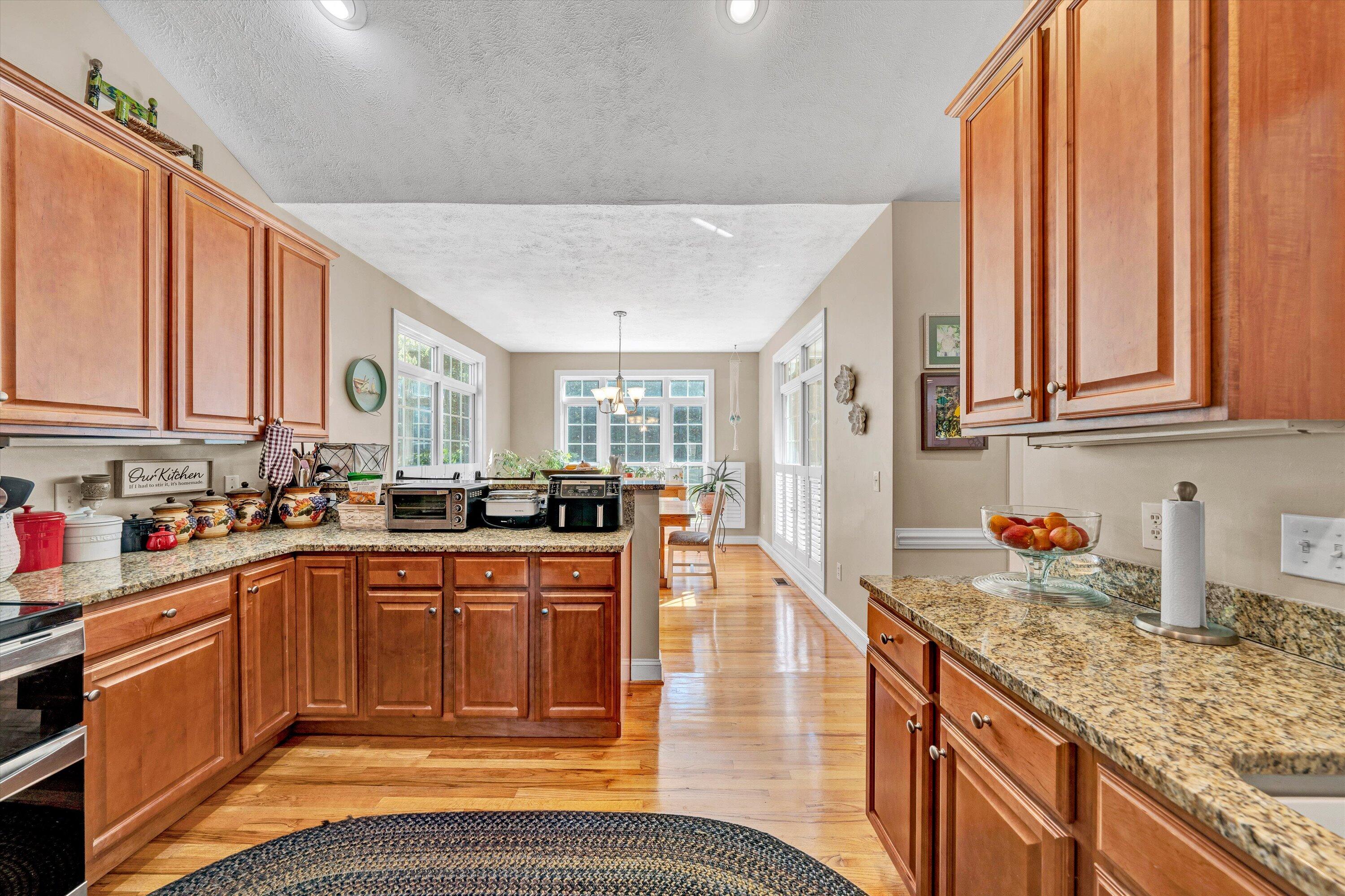 54 Sunview CIR