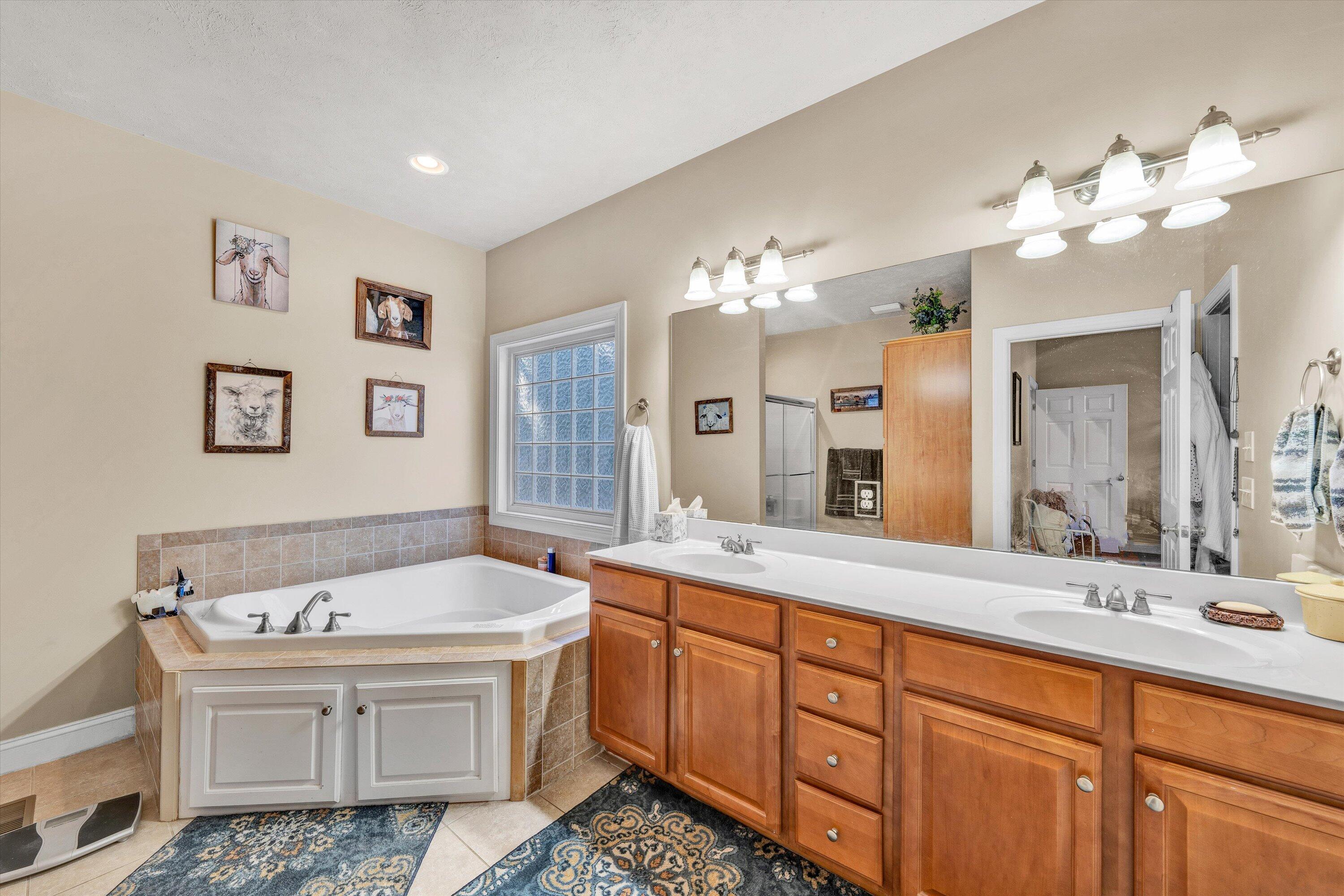 54 Sunview CIR