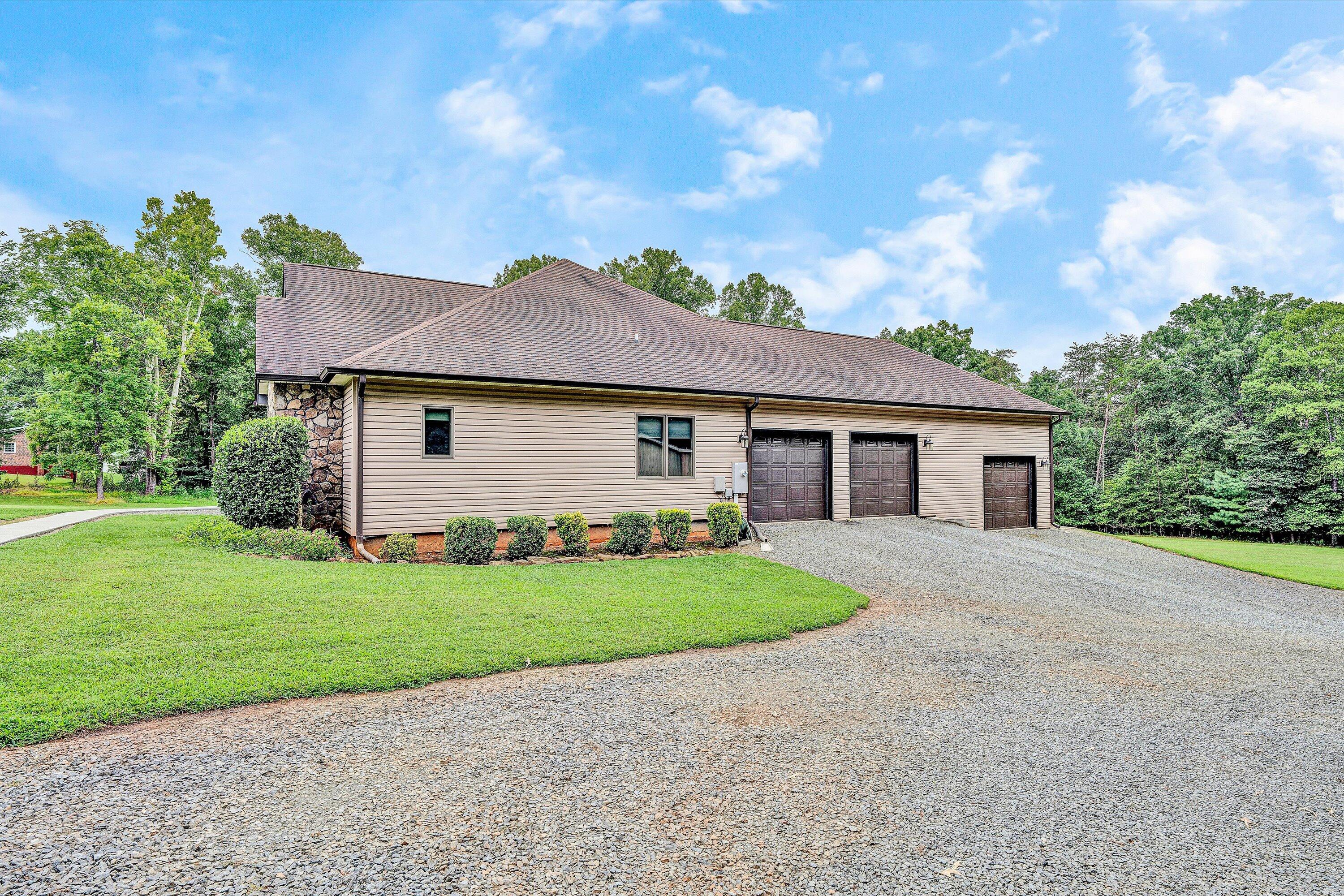 1841 Old Salem School RD