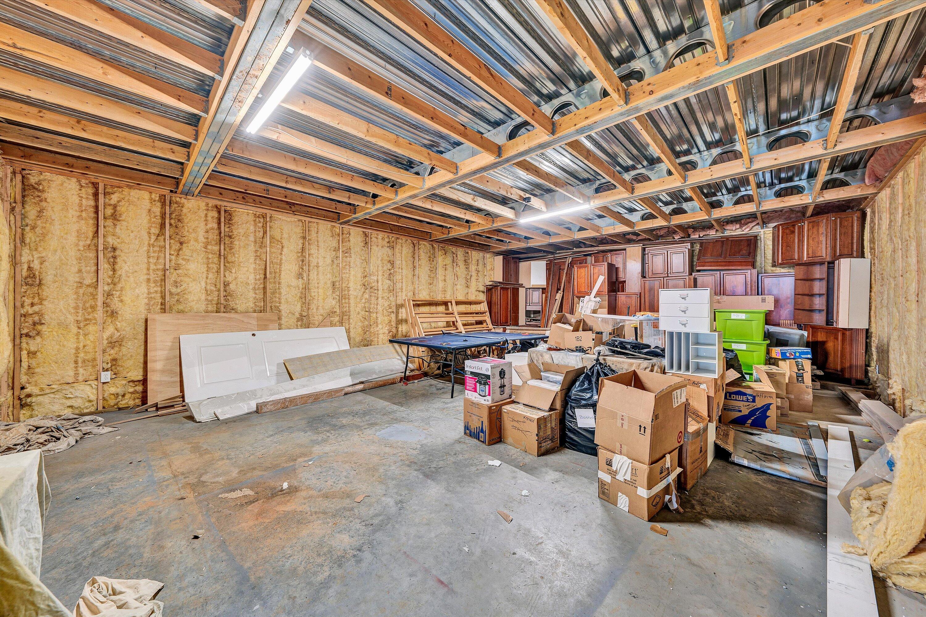 803 Compass Cove CIR