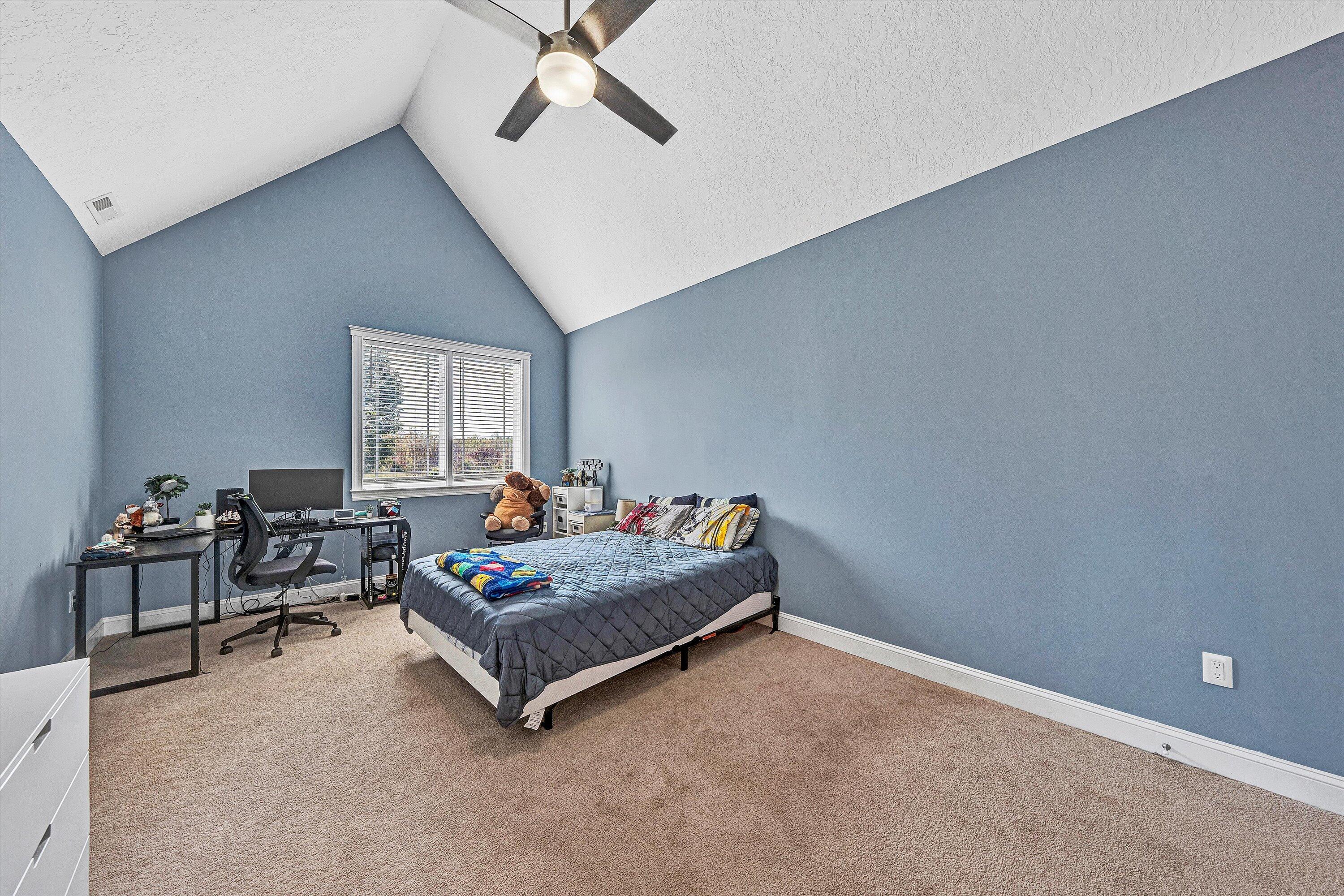 803 Compass Cove CIR