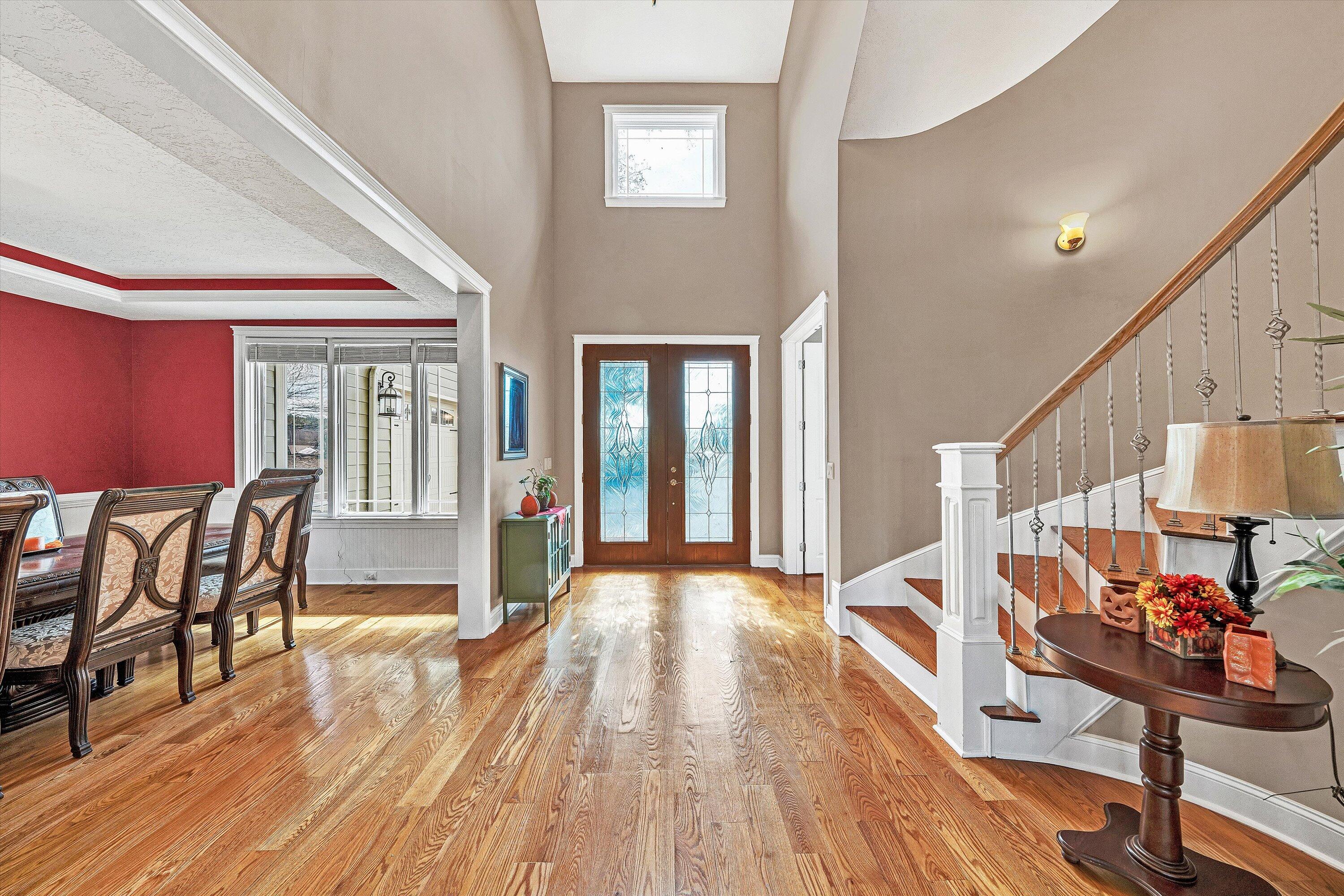 803 Compass Cove CIR