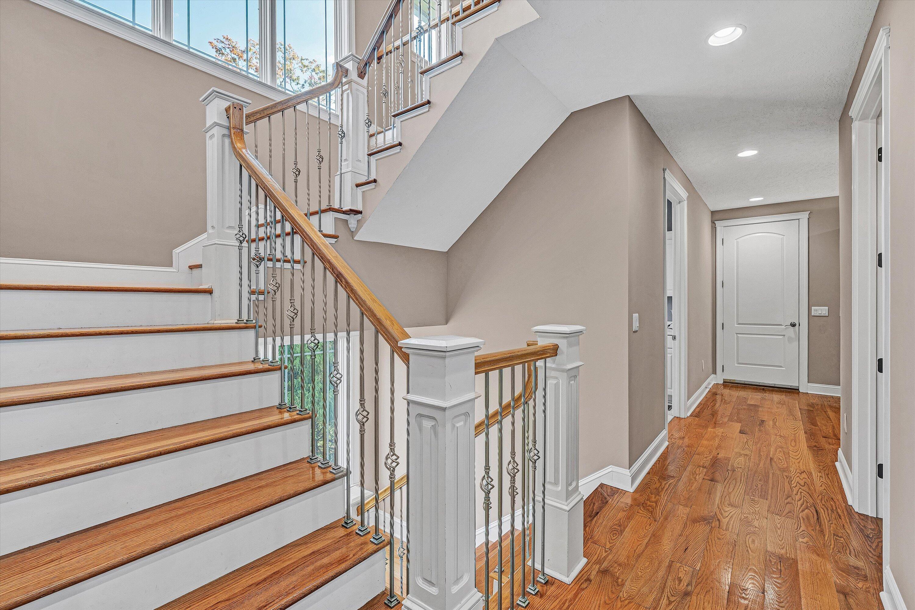 803 Compass Cove CIR