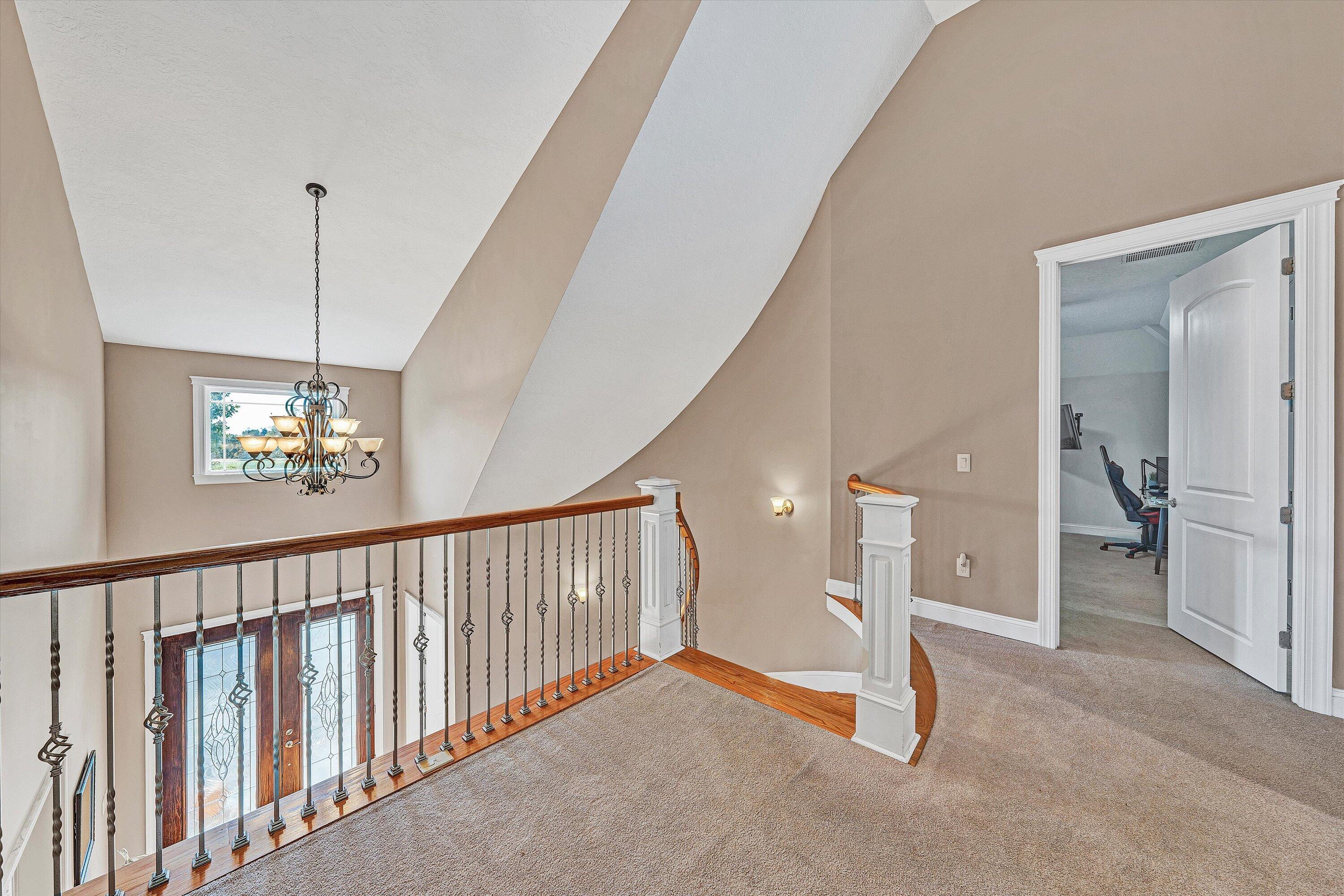 803 Compass Cove CIR