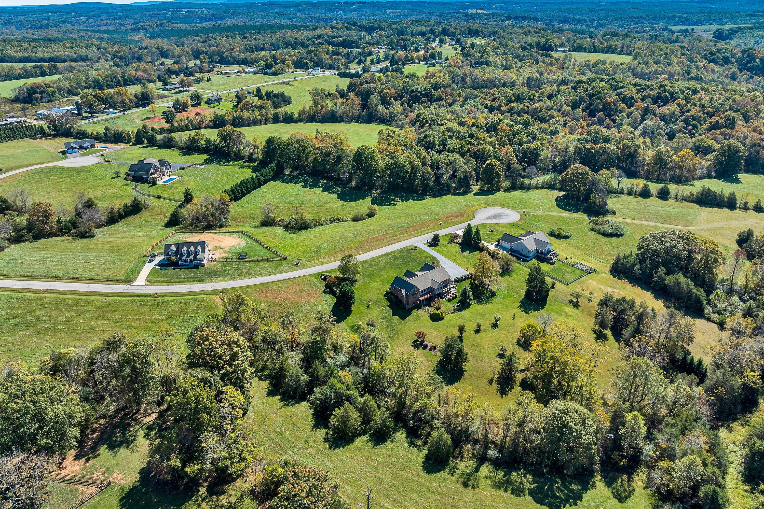 196 Halsey CT