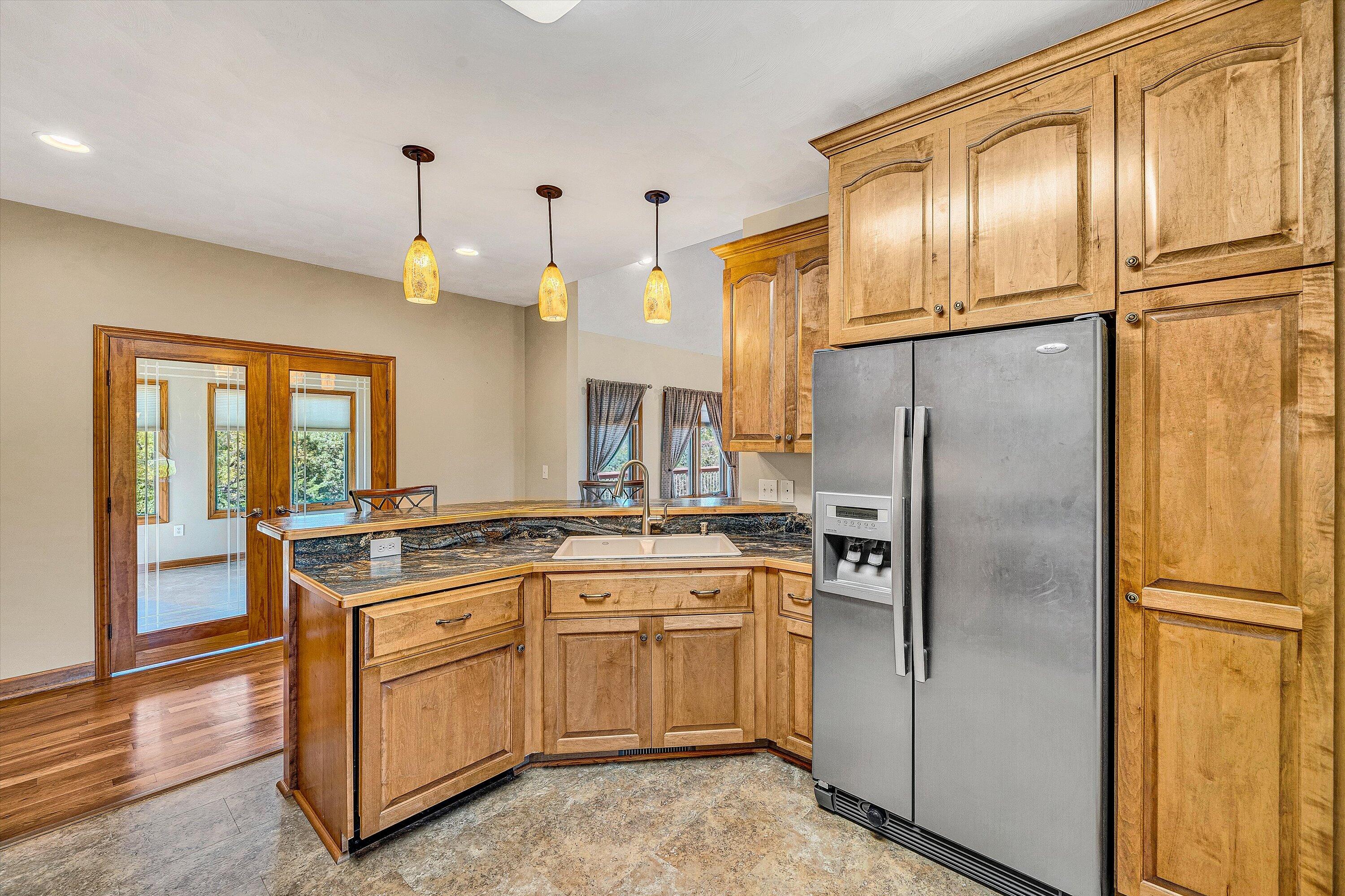 196 Halsey CT