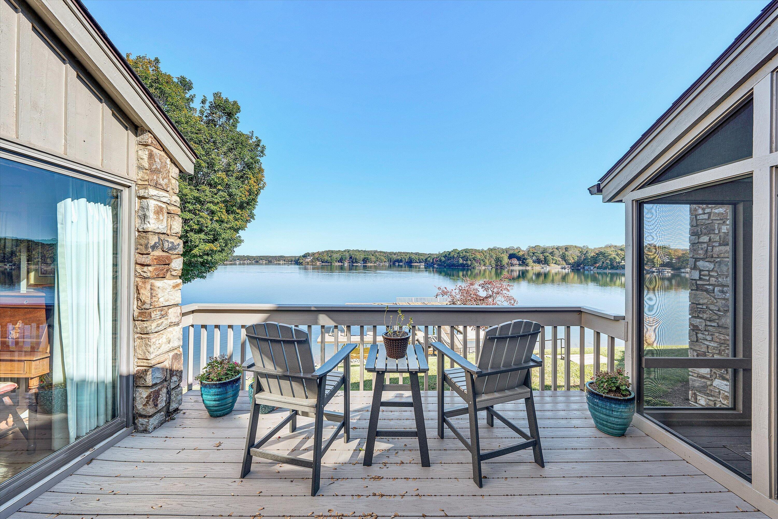 112 Gangplank CIR