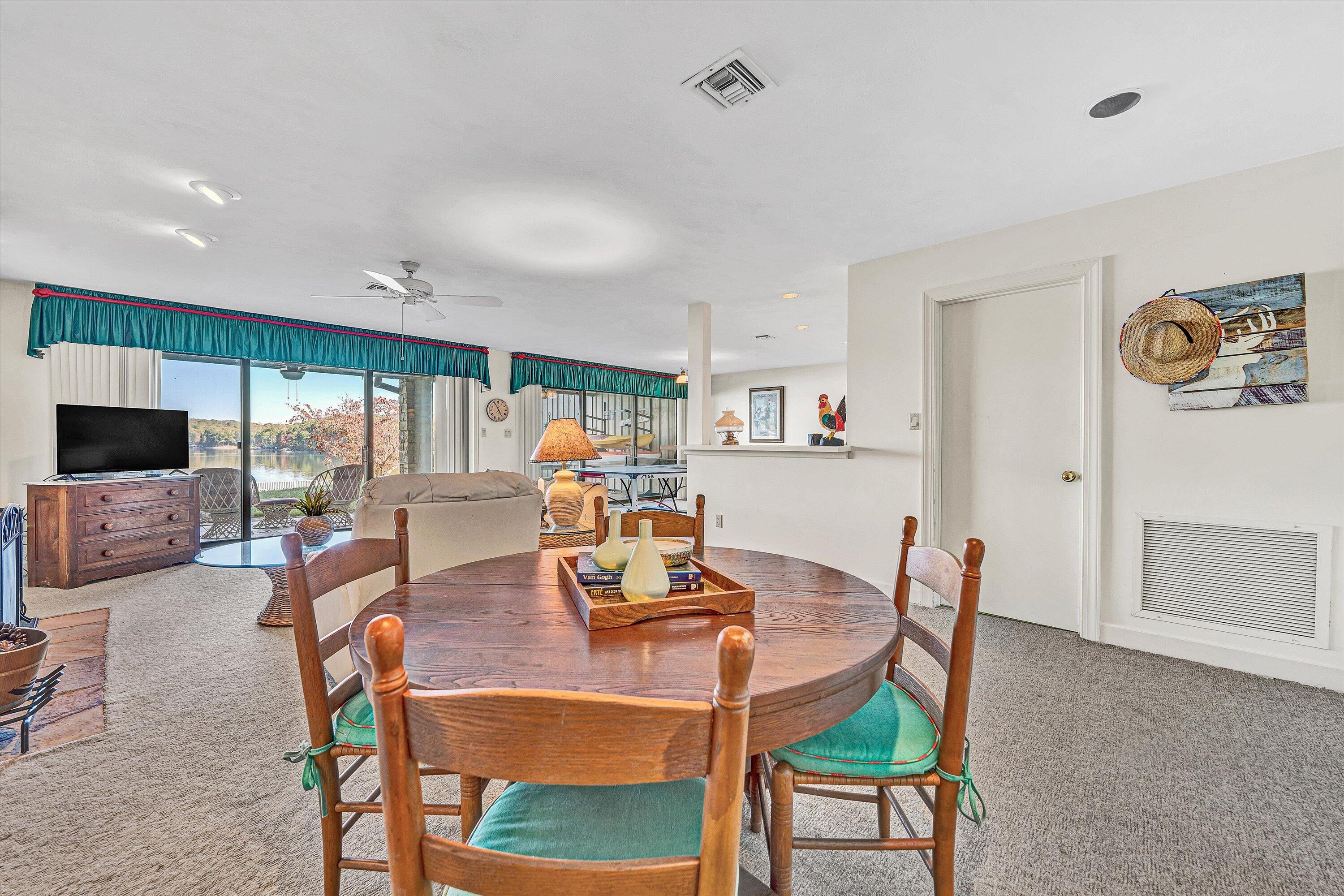 112 Gangplank CIR