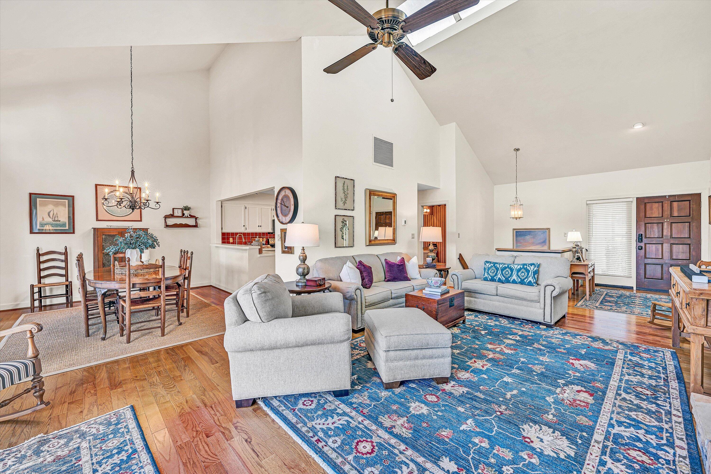 112 Gangplank CIR