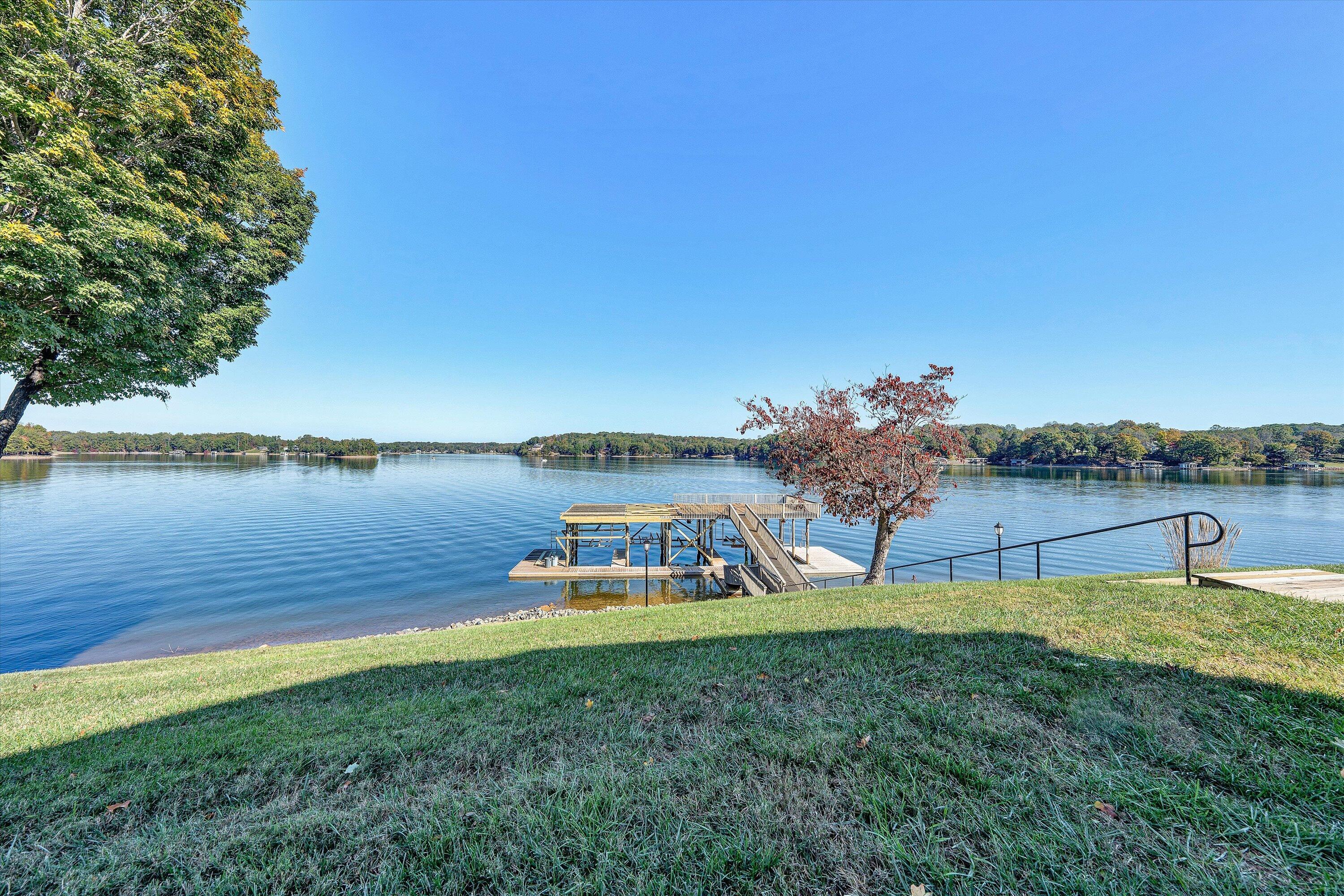 112 Gangplank CIR