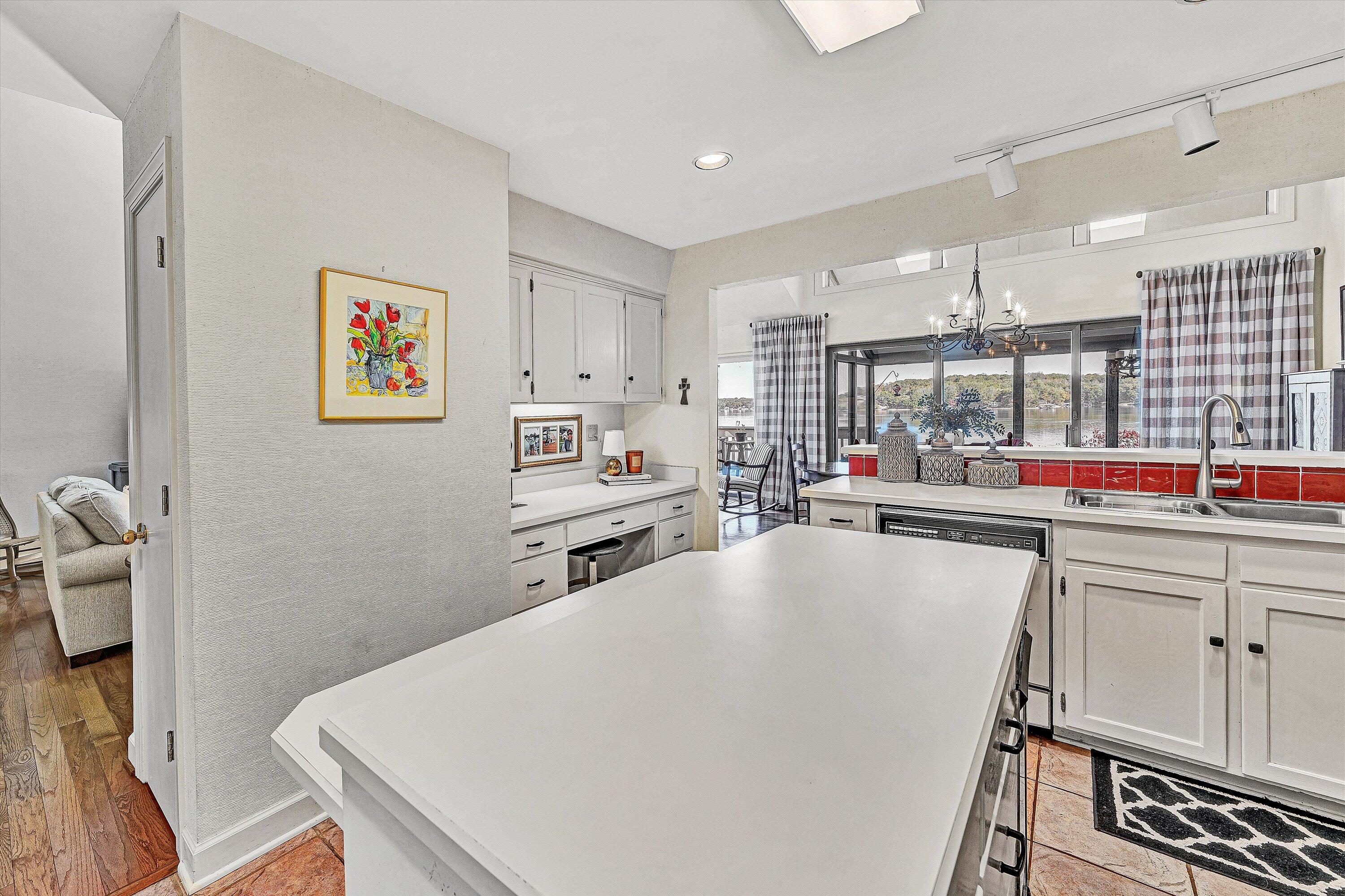 112 Gangplank CIR