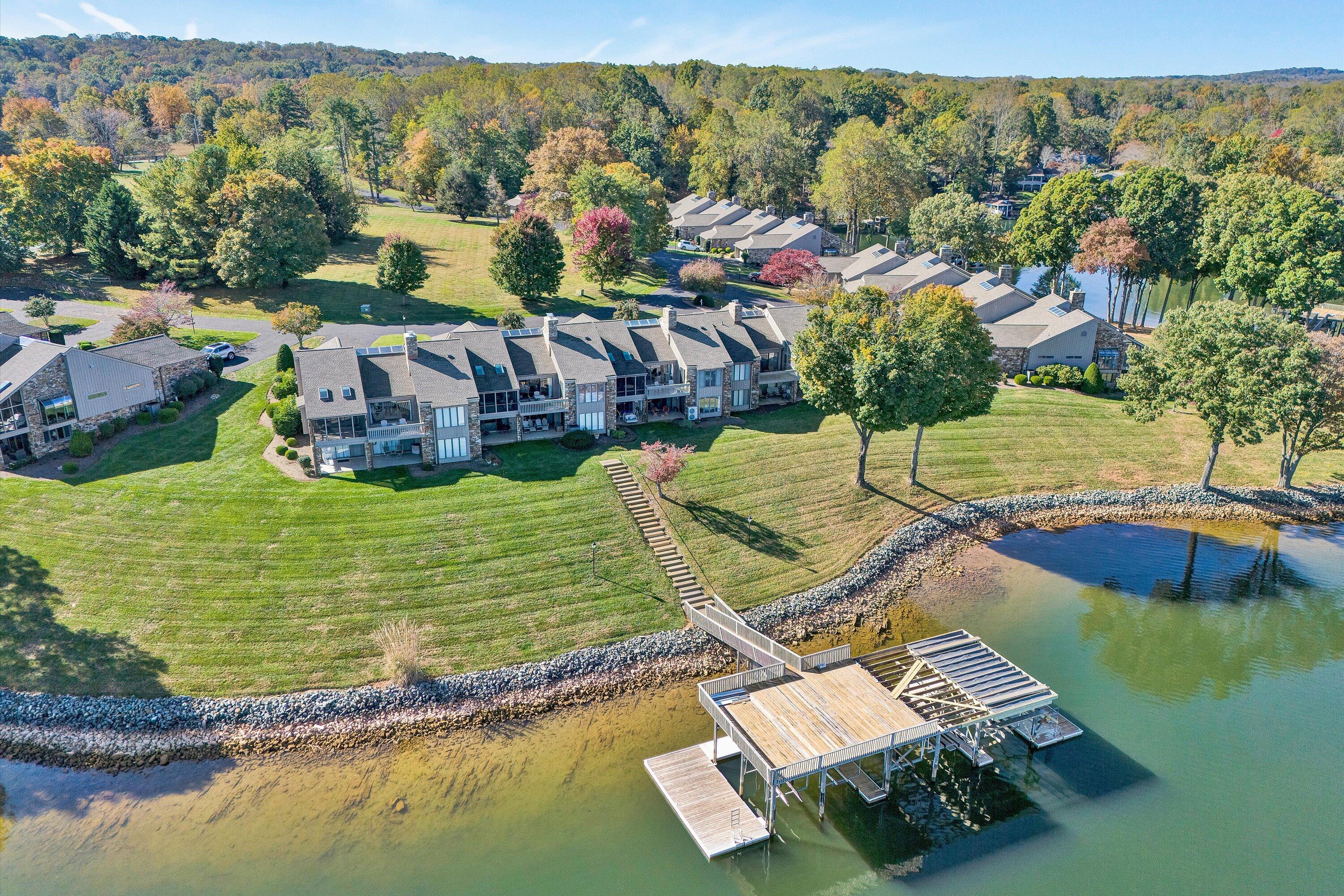 112 Gangplank CIR